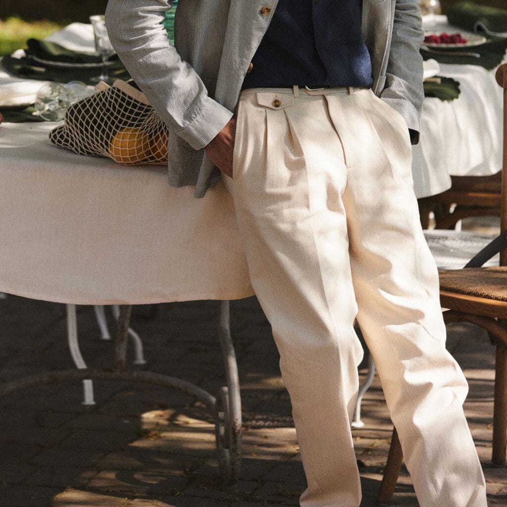 Wearing pleated pants for men | Hast Hast Paris Wearing pleated pants for men | Hast Hast Paris