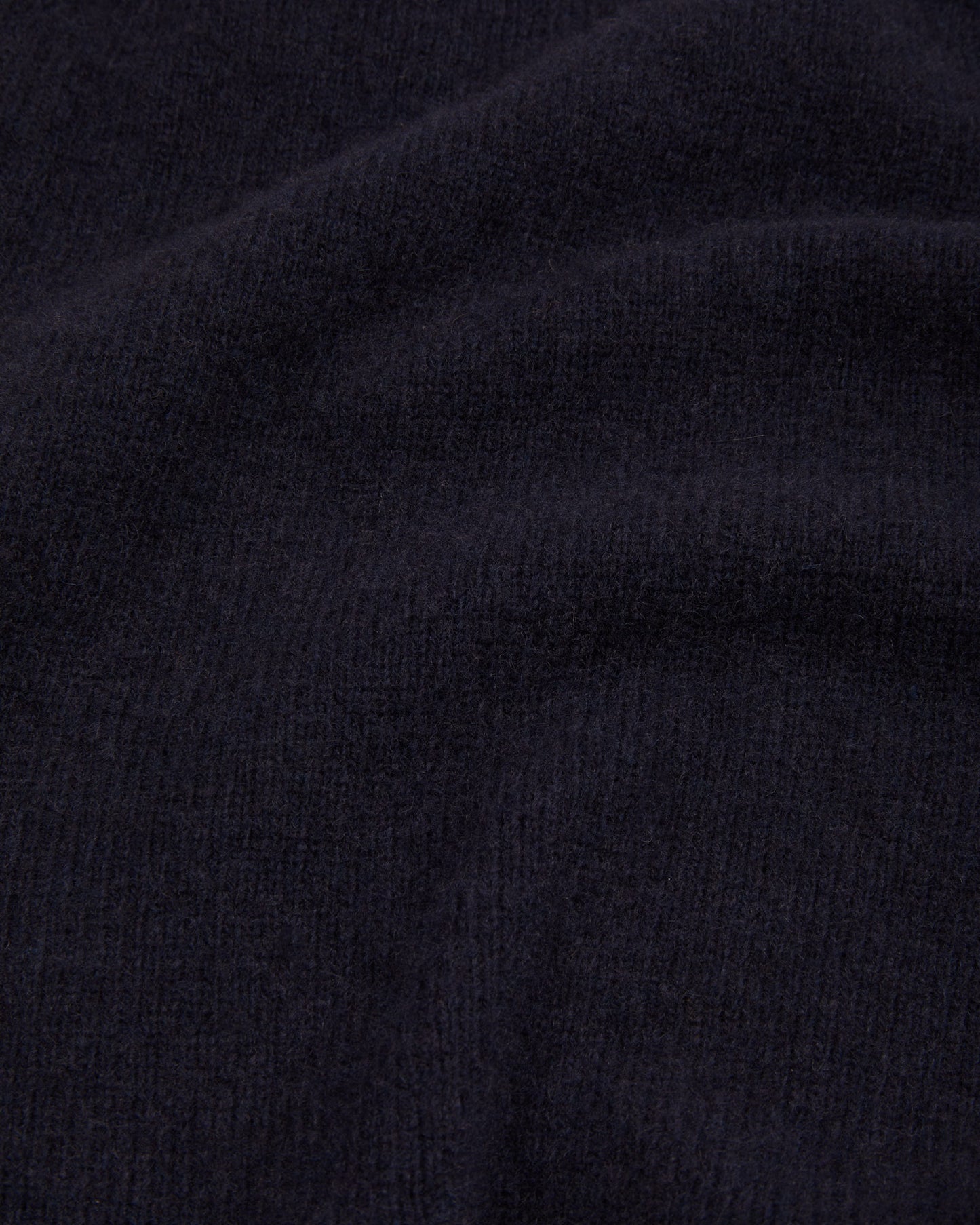 Pull col rond en laine mérinos marine