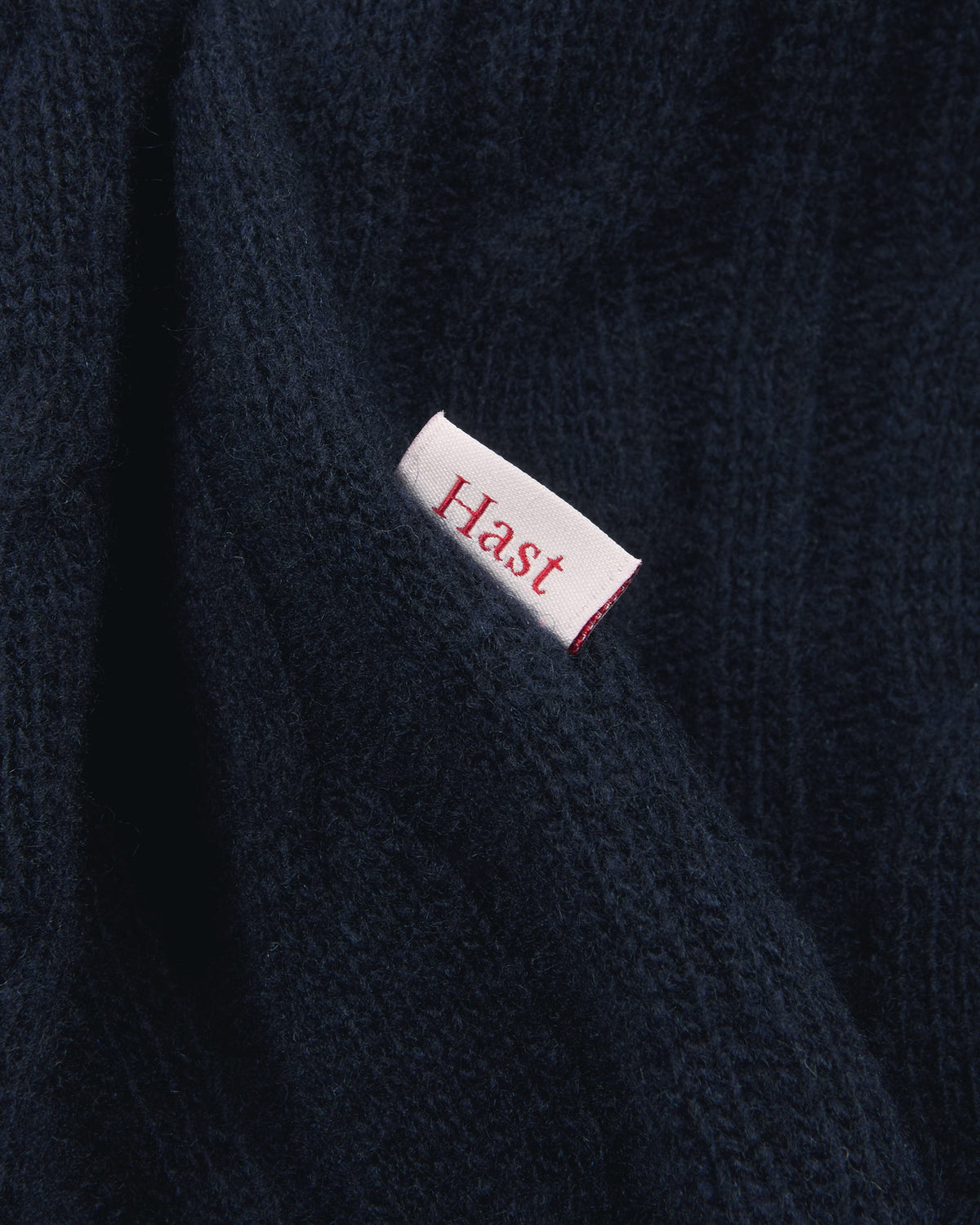 Pull col rond en laine mérinos extrafine marine