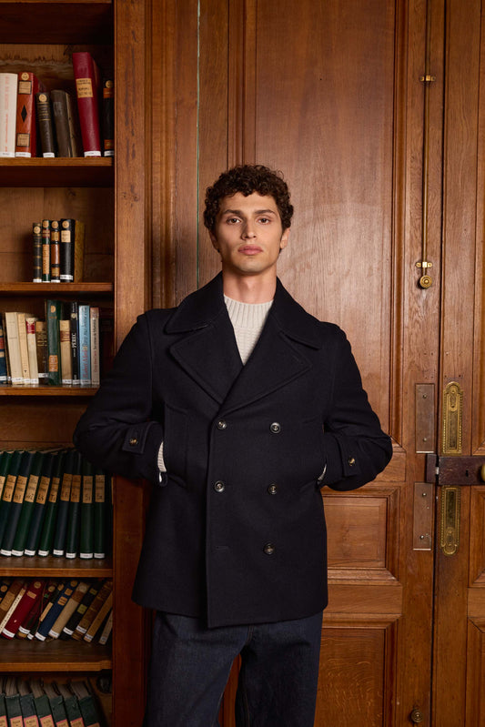 Le caban : le manteau d’hiver qui conjugue élégance, histoire et exigence