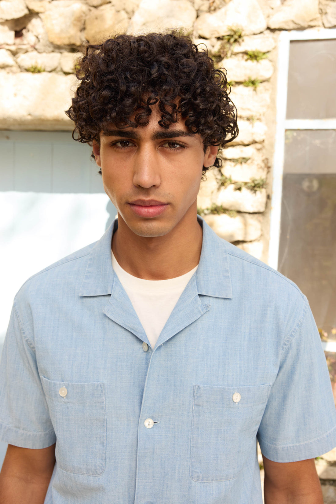 Porter la chemise en été