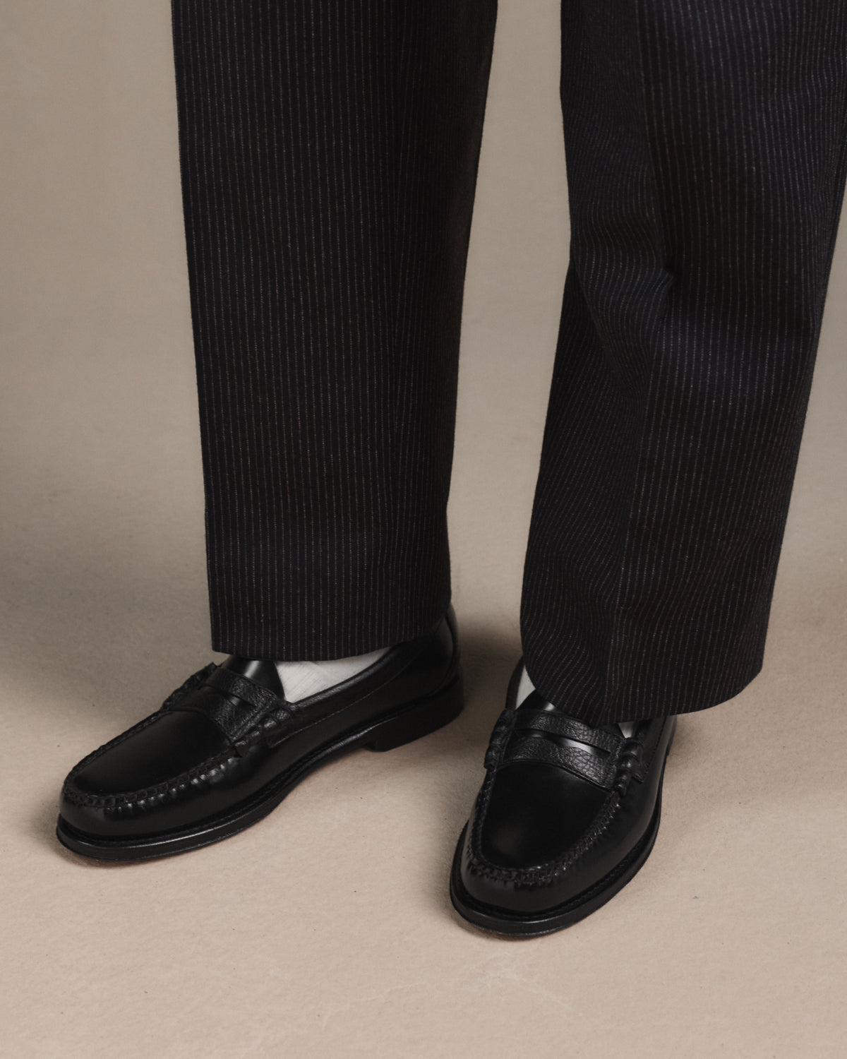 Weejuns Larson black leather loafers