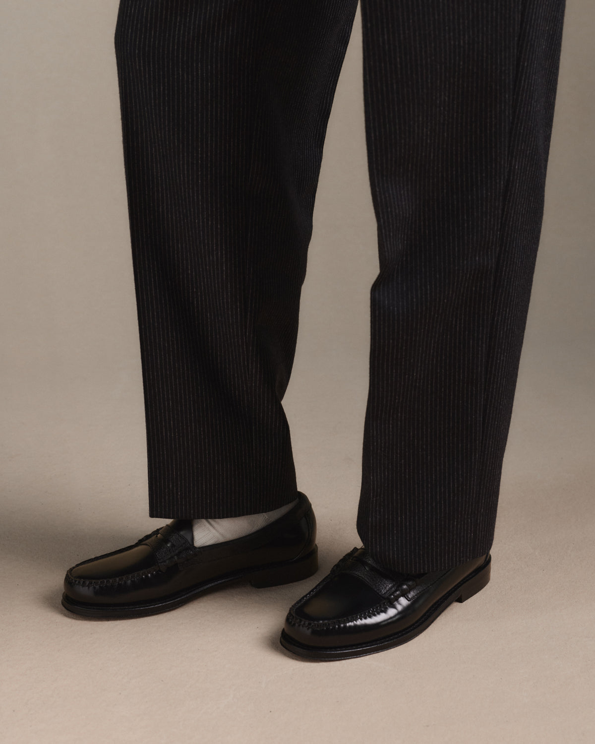 Weejuns Larson chocolate brown leather loafers