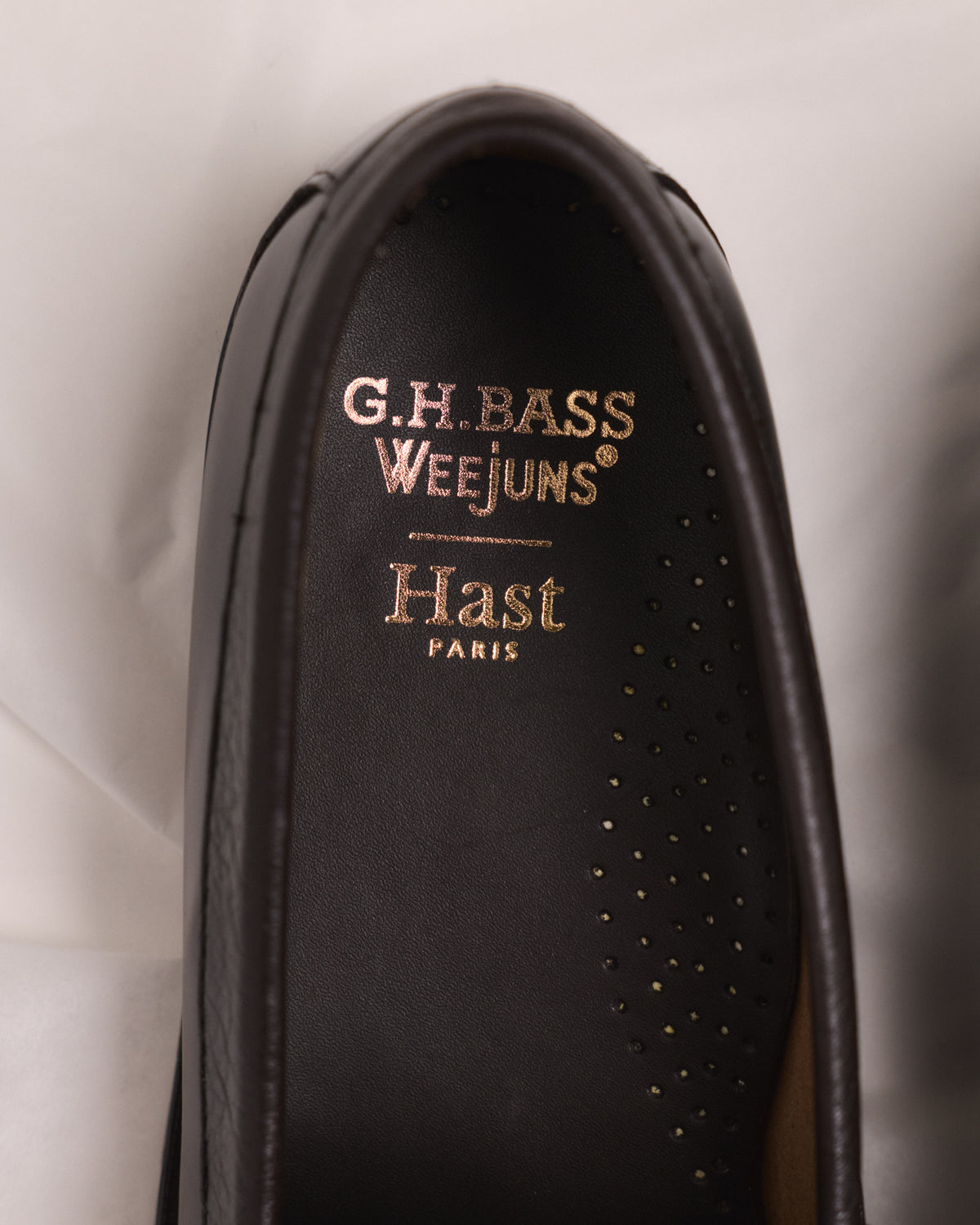 Weejuns Larson chocolate brown leather loafers