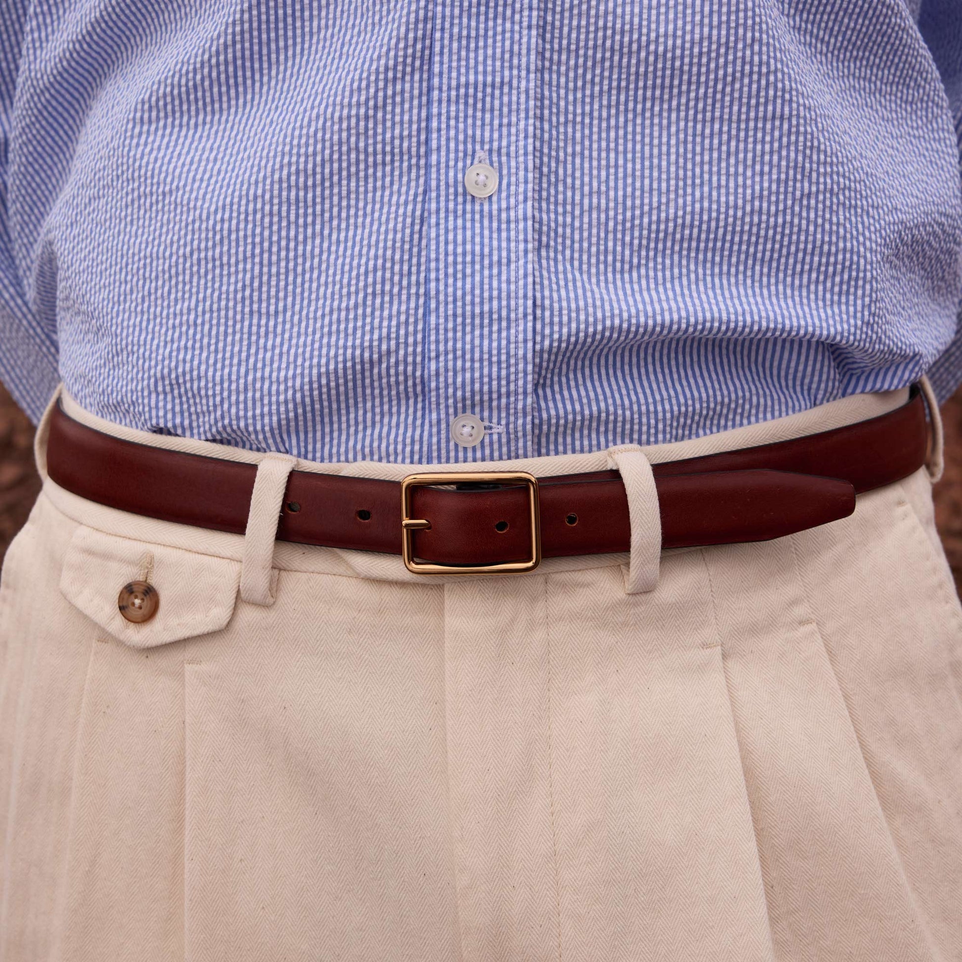 Ceinture réversible noire et bordeaux en cuir de vachette