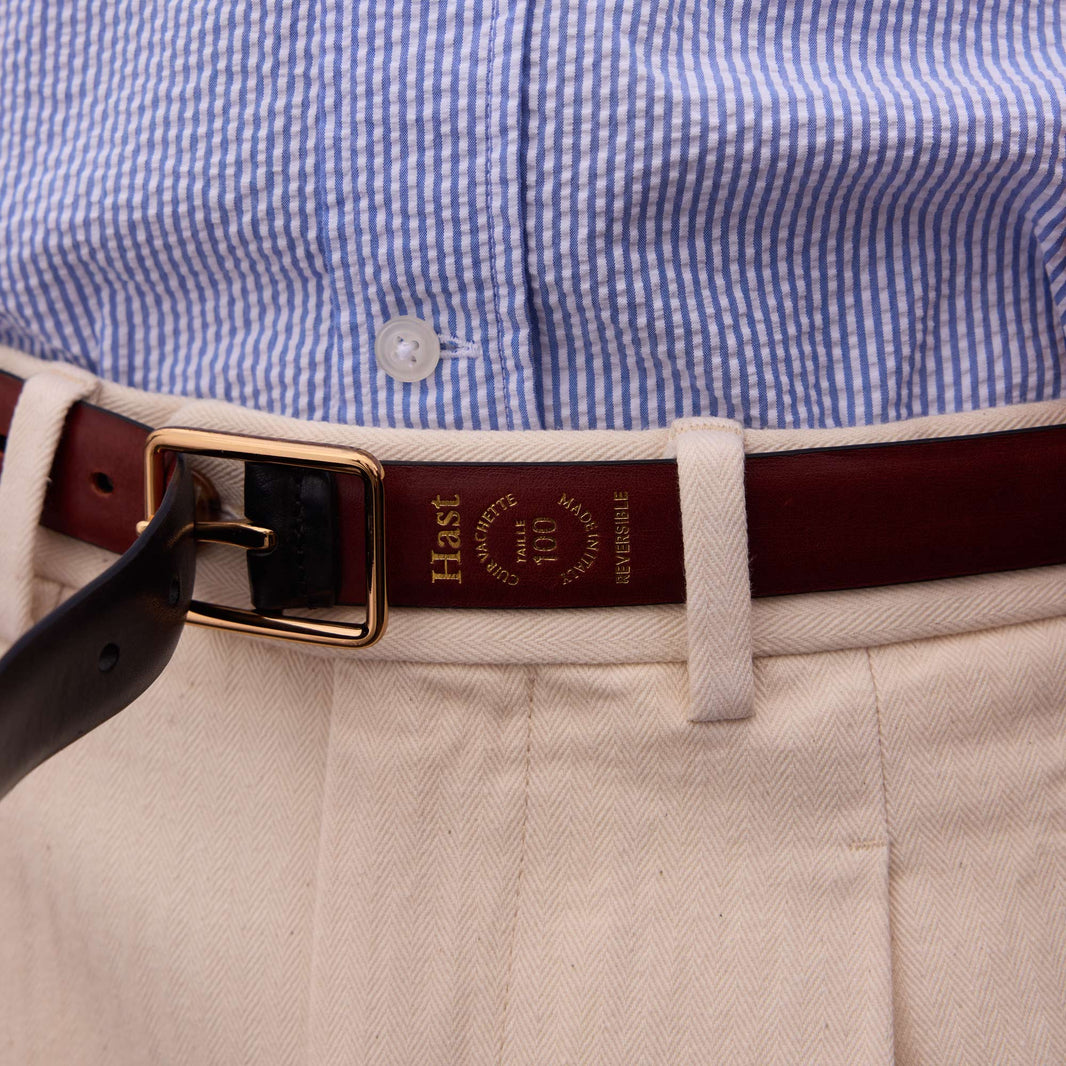 Ceinture réversible noire et bordeaux en cuir de vachette