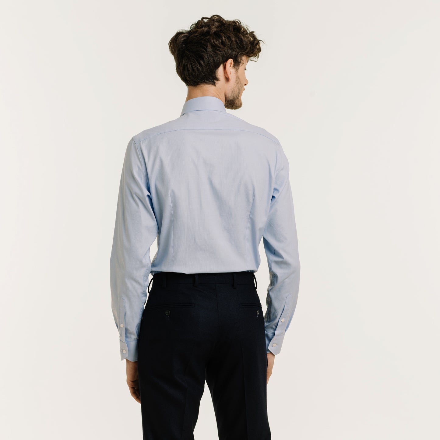 Fitted shirt in blue double-twisted oxford