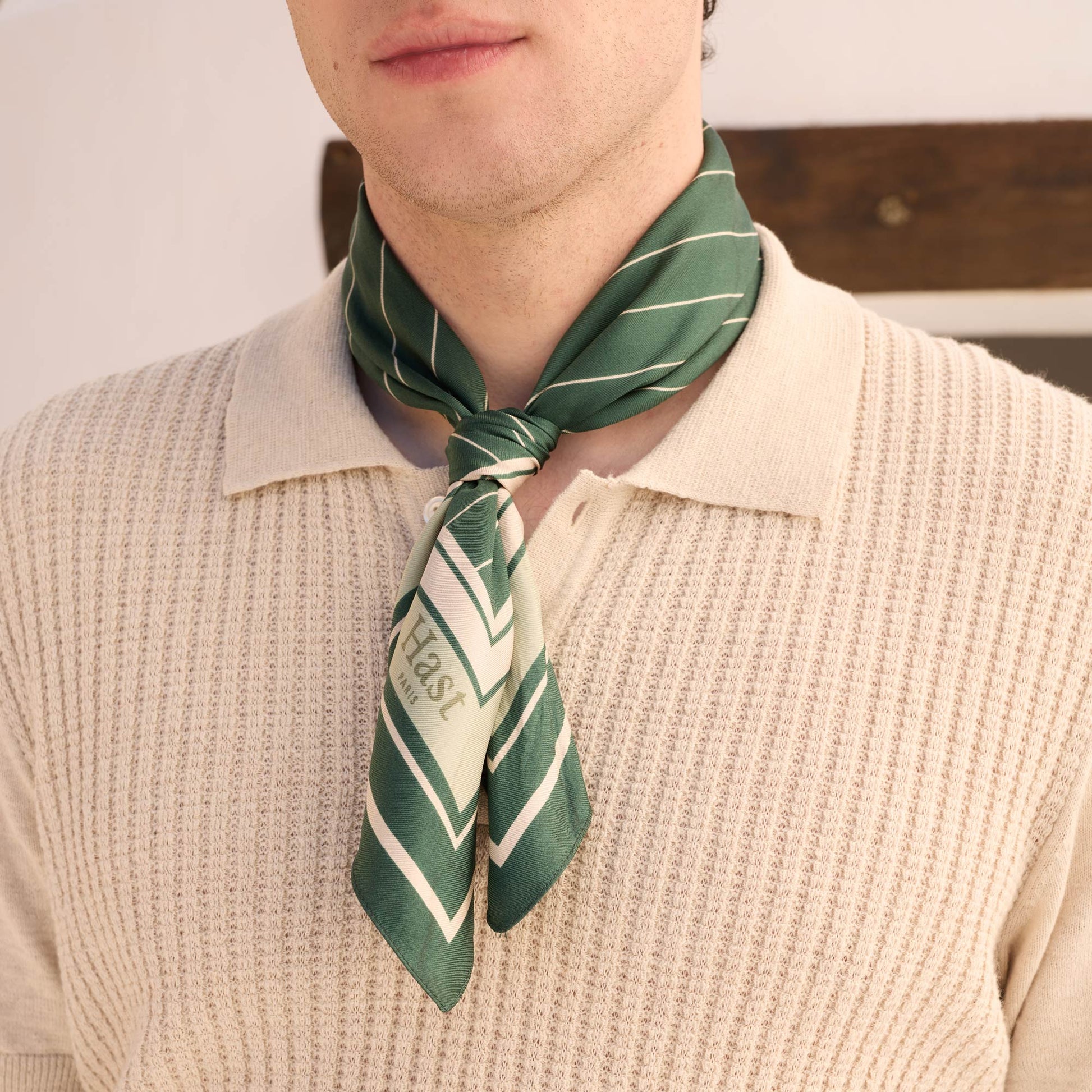 Bandana en soie rayé vert