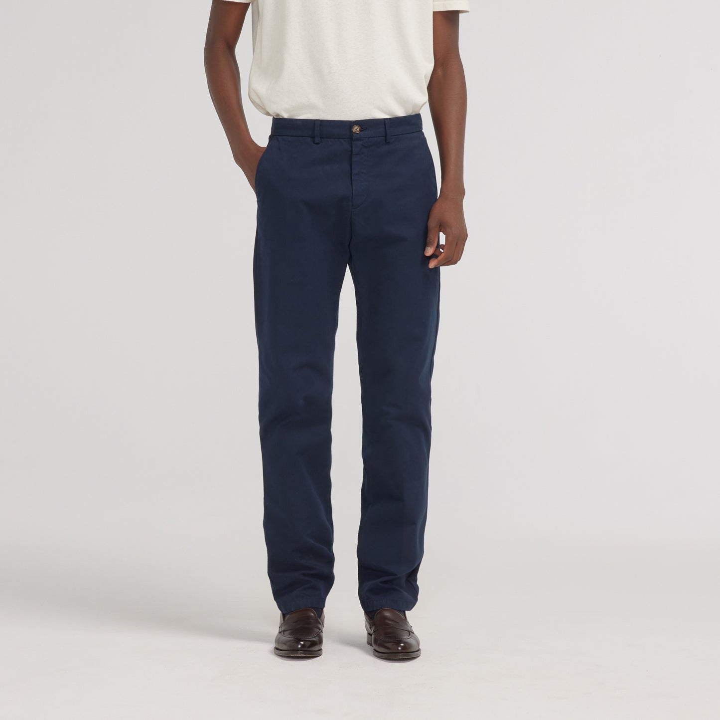 Chino droit bleu marine