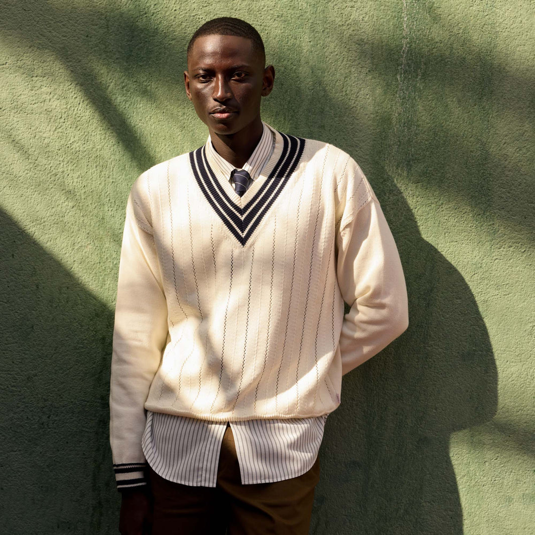 Pull en coton blanc et marine