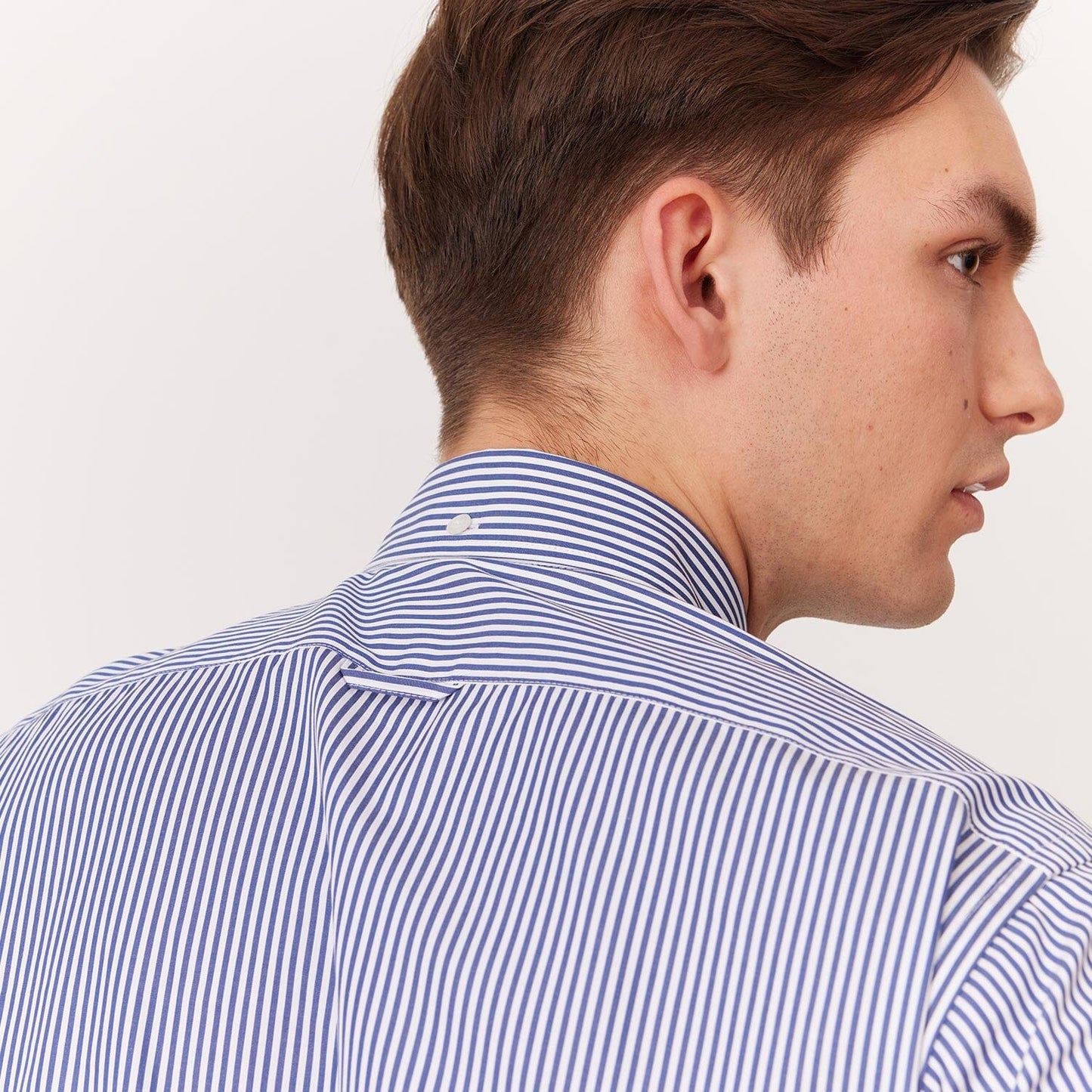 Chemise en coton Giza à rayures bleues et blanches