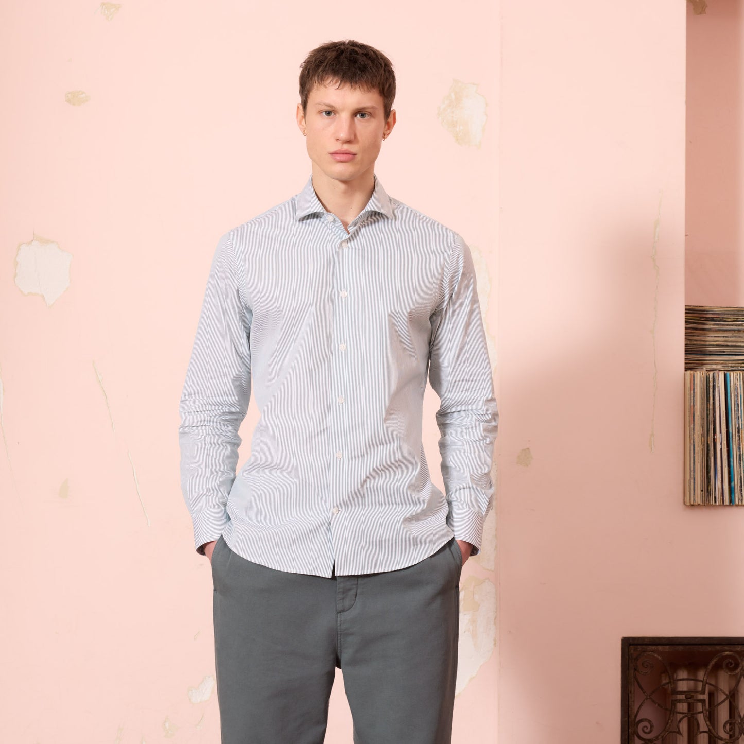 Chemise en popeline à fines rayures vertes