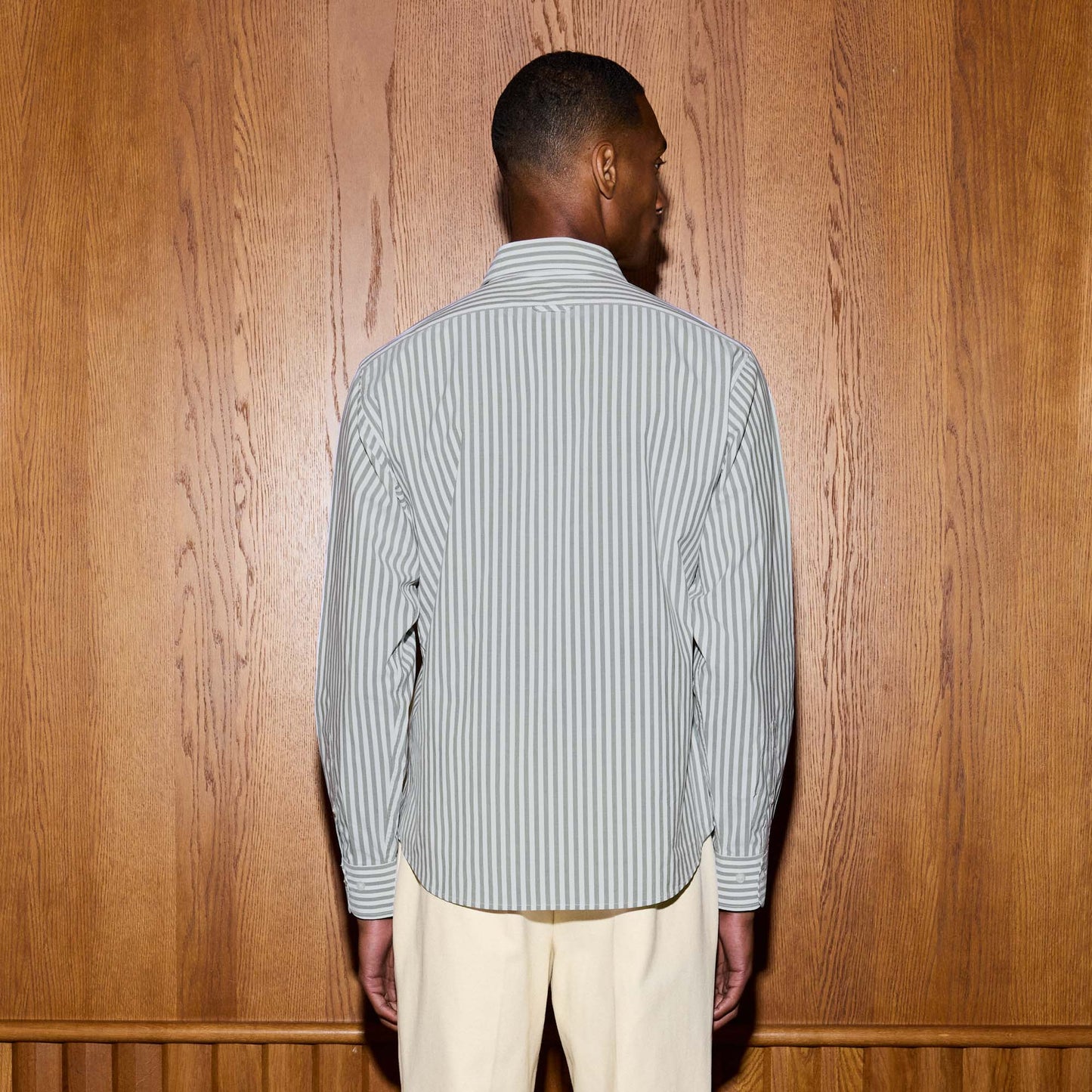 Chemise en popeline à rayures vertes et blanches