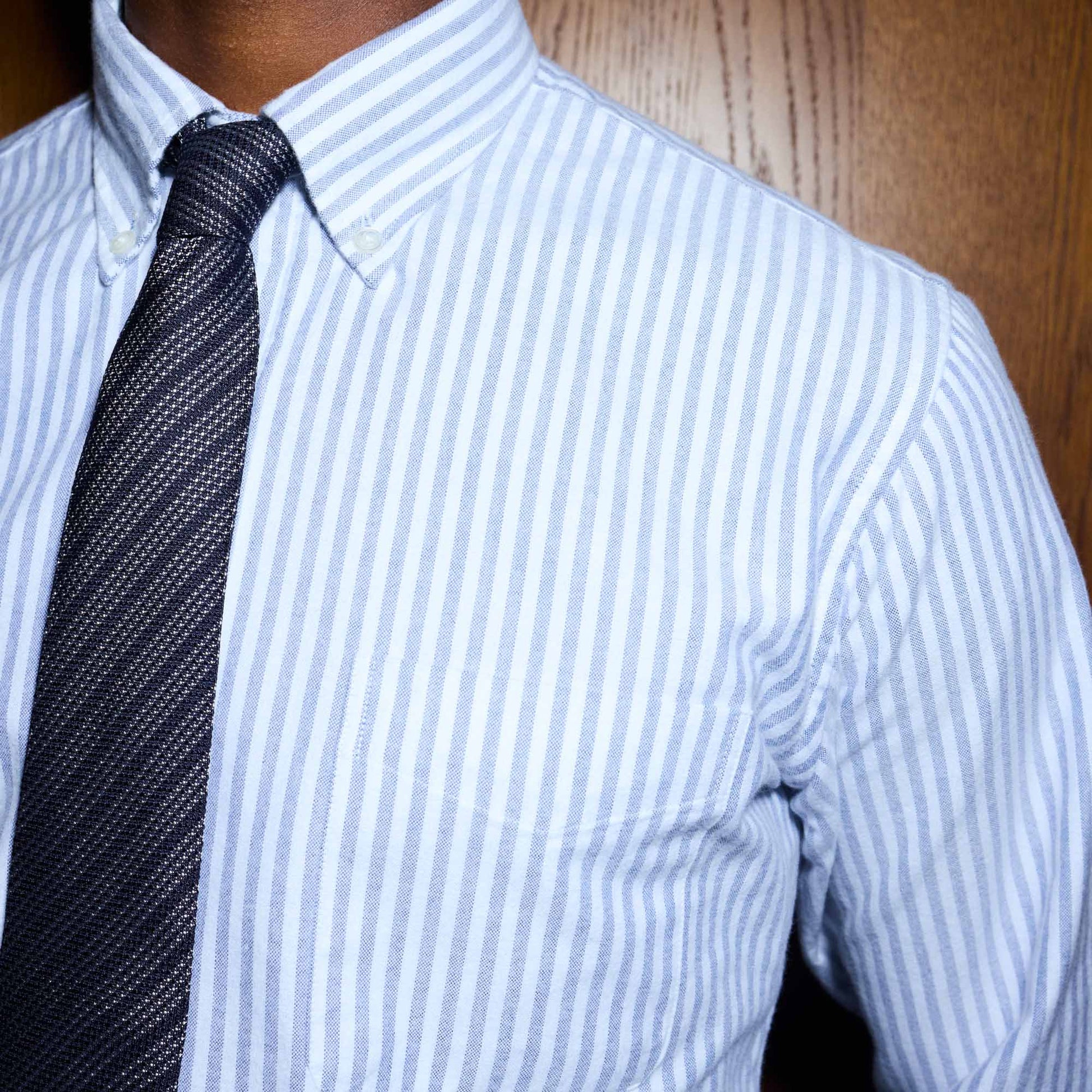 Chemise en flanelle à rayures bleues et blanches