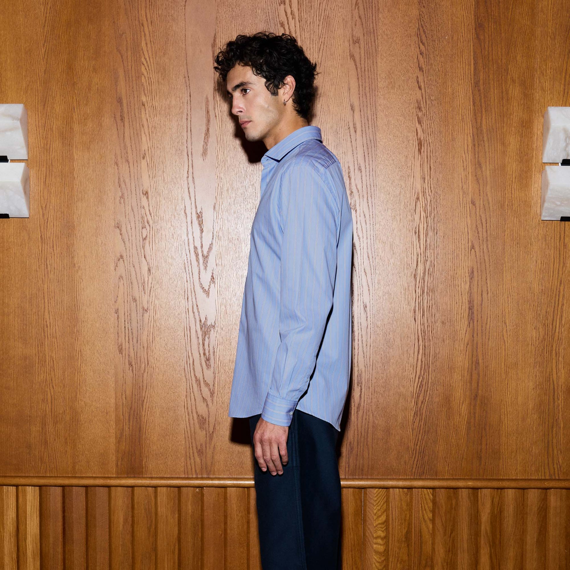 Chemise en popeline bleue à rayures