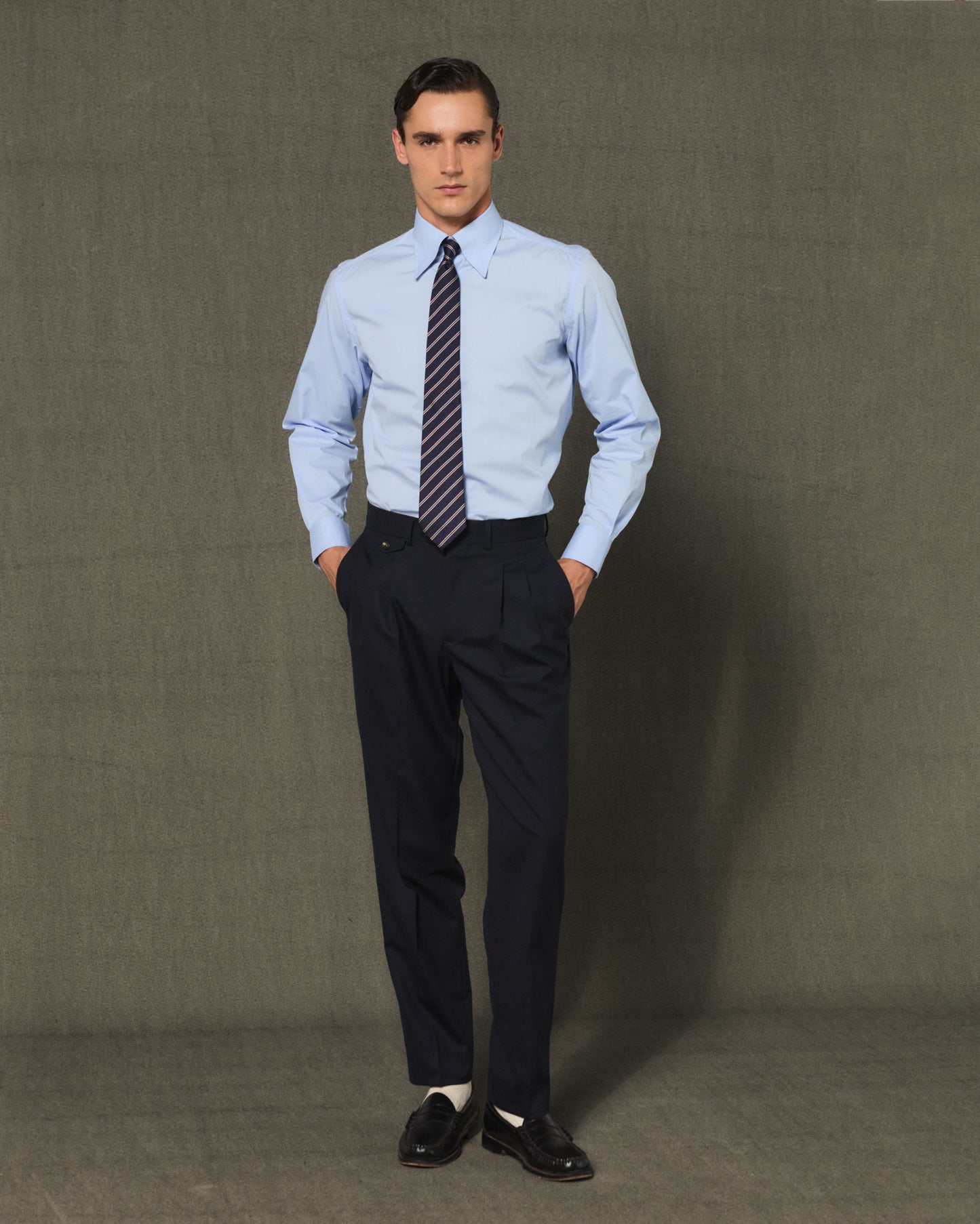 Chemise formelle en popeline de coton bleu