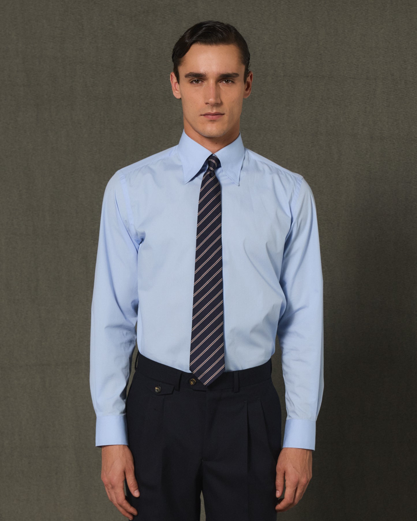 Chemise formelle en popeline de coton bleu