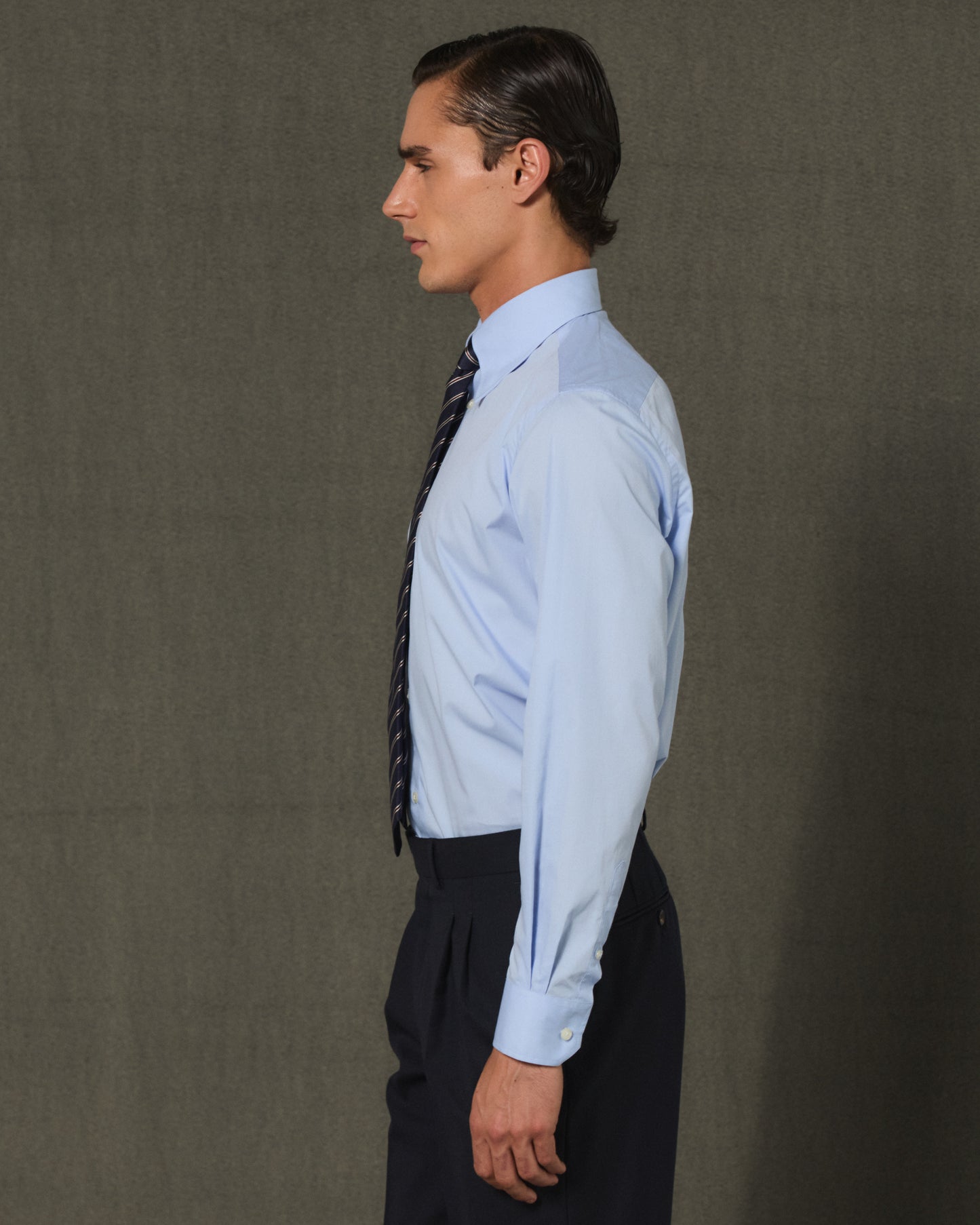 Chemise formelle en popeline de coton bleu