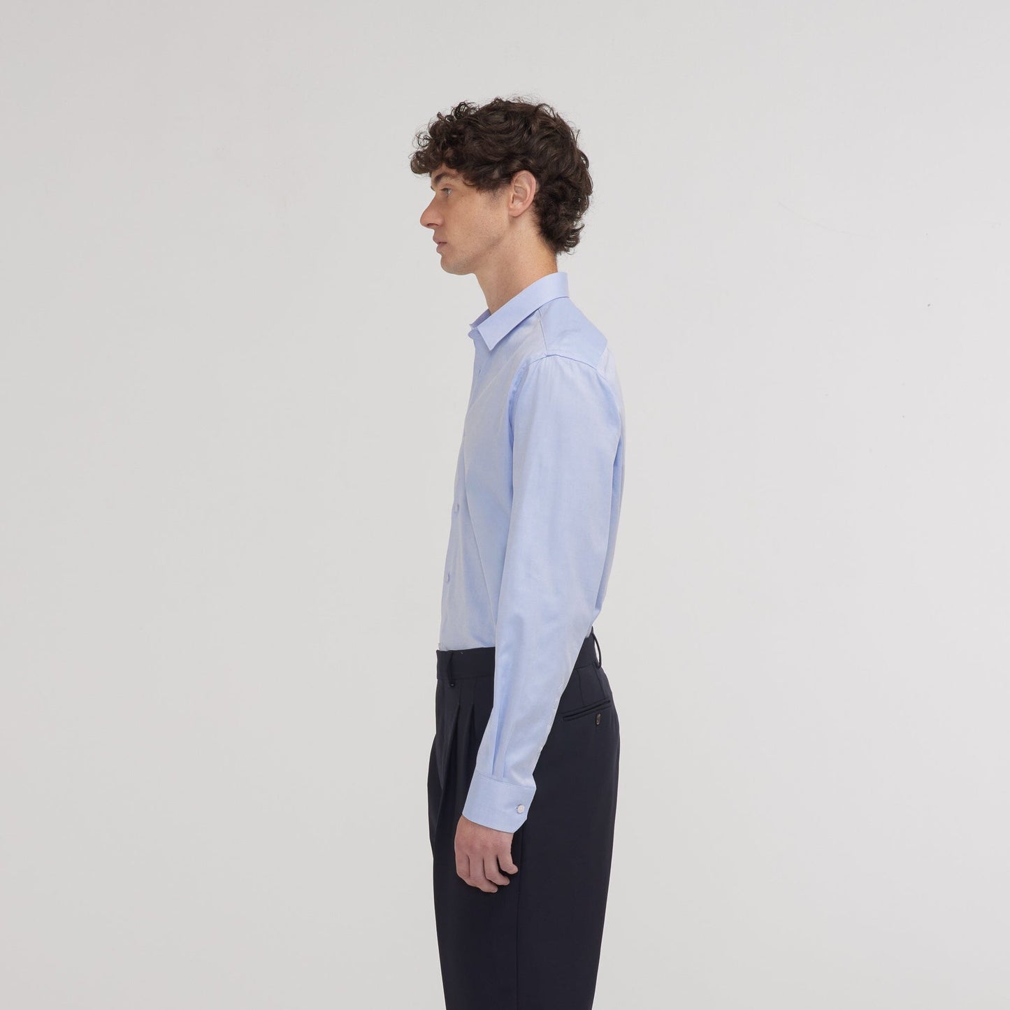 Fitted shirt in blue double-twisted twill