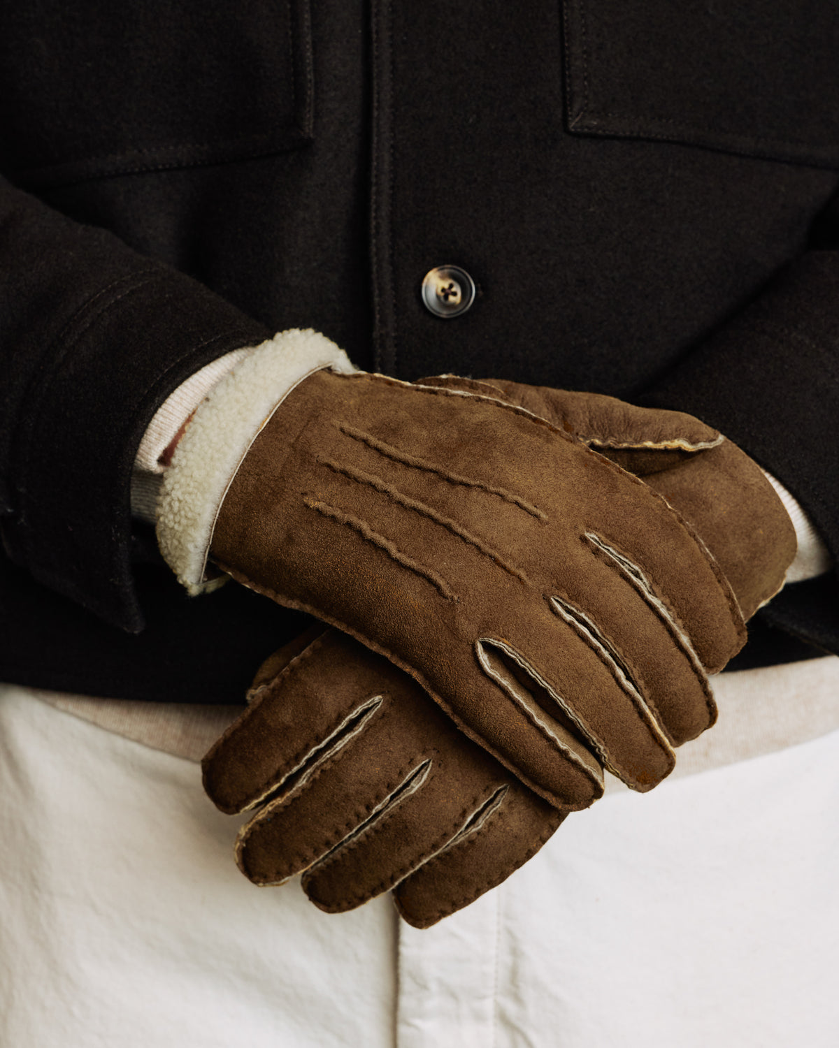 Camel shearling gloves