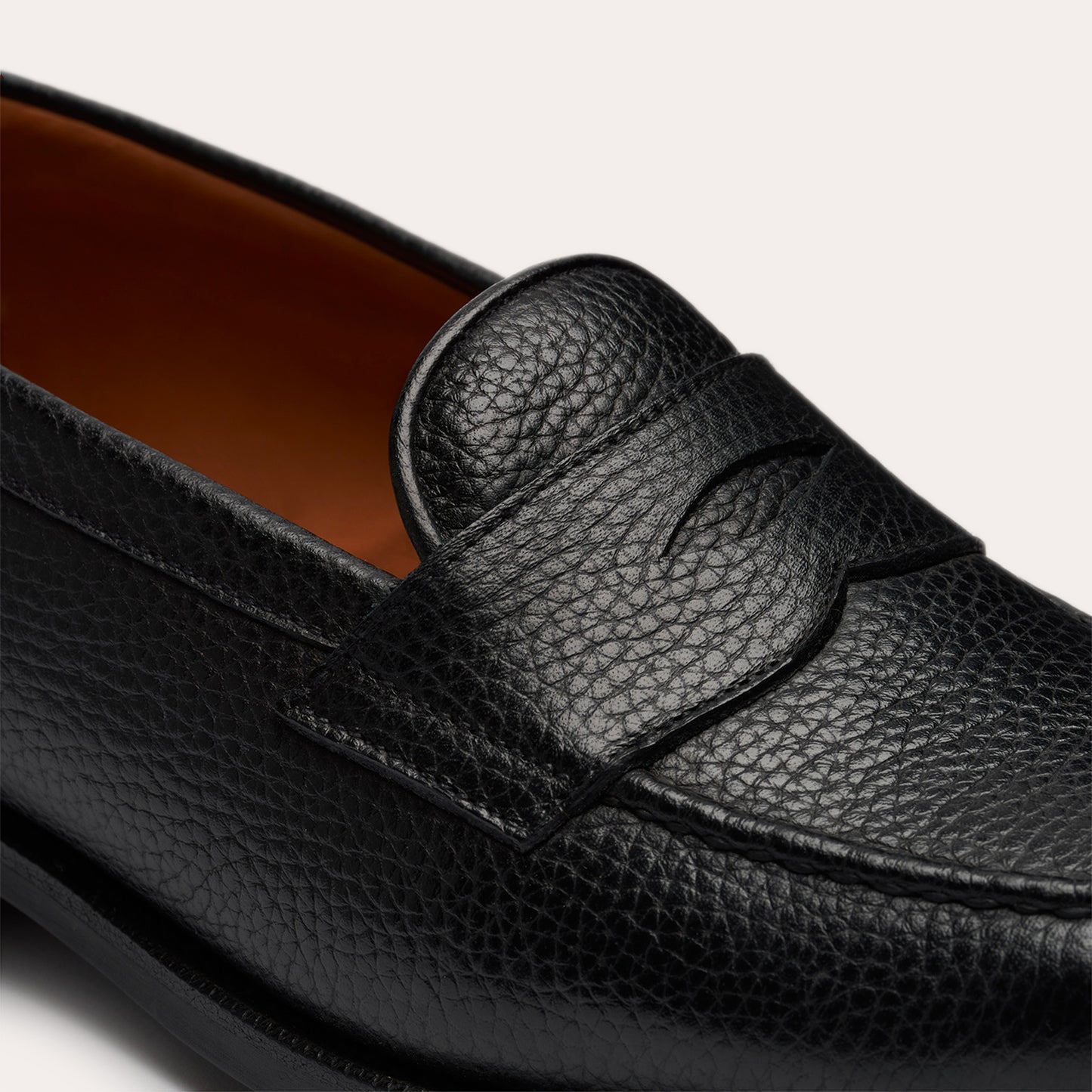 Black grained leather moccasin