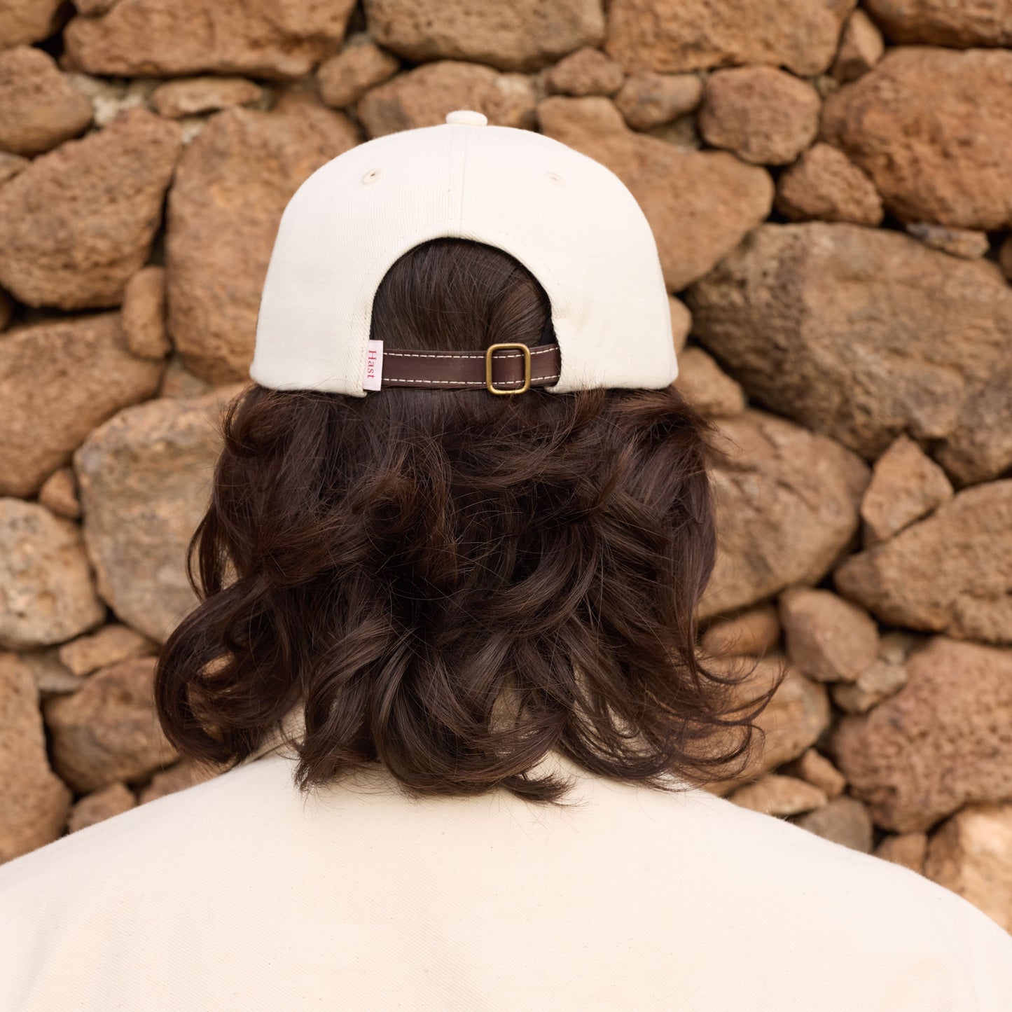 Casquette en coton et lin écru et kaki