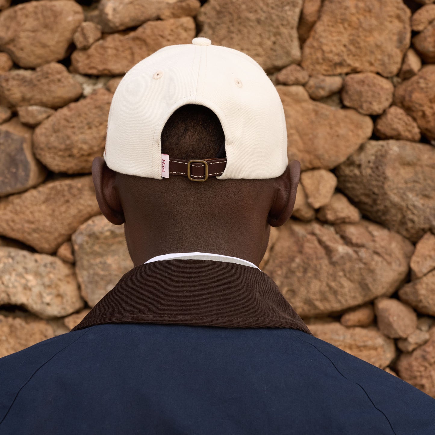 Casquette en coton et lin écru et bronze