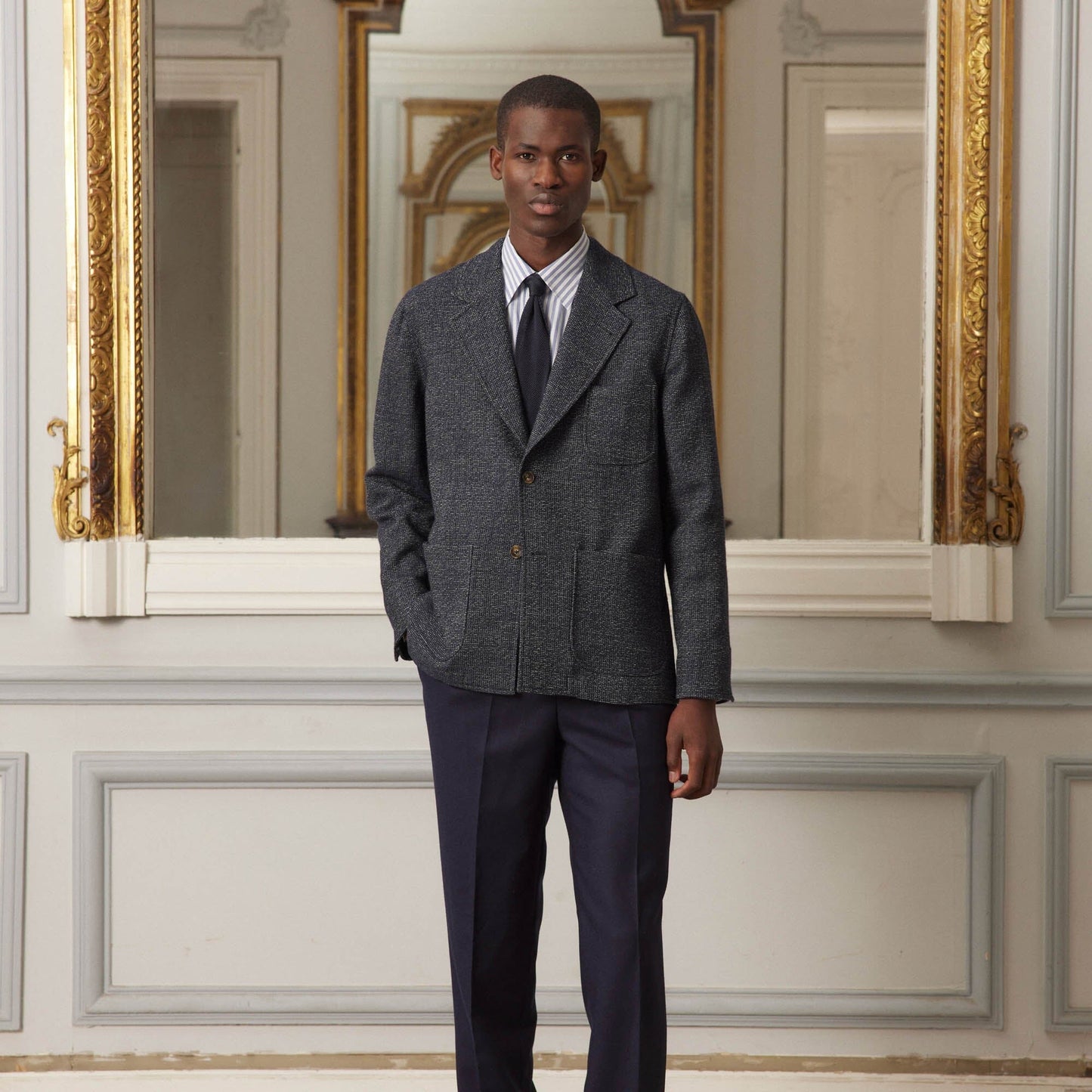 Veste tailleur déstructurée en laine marine chiné