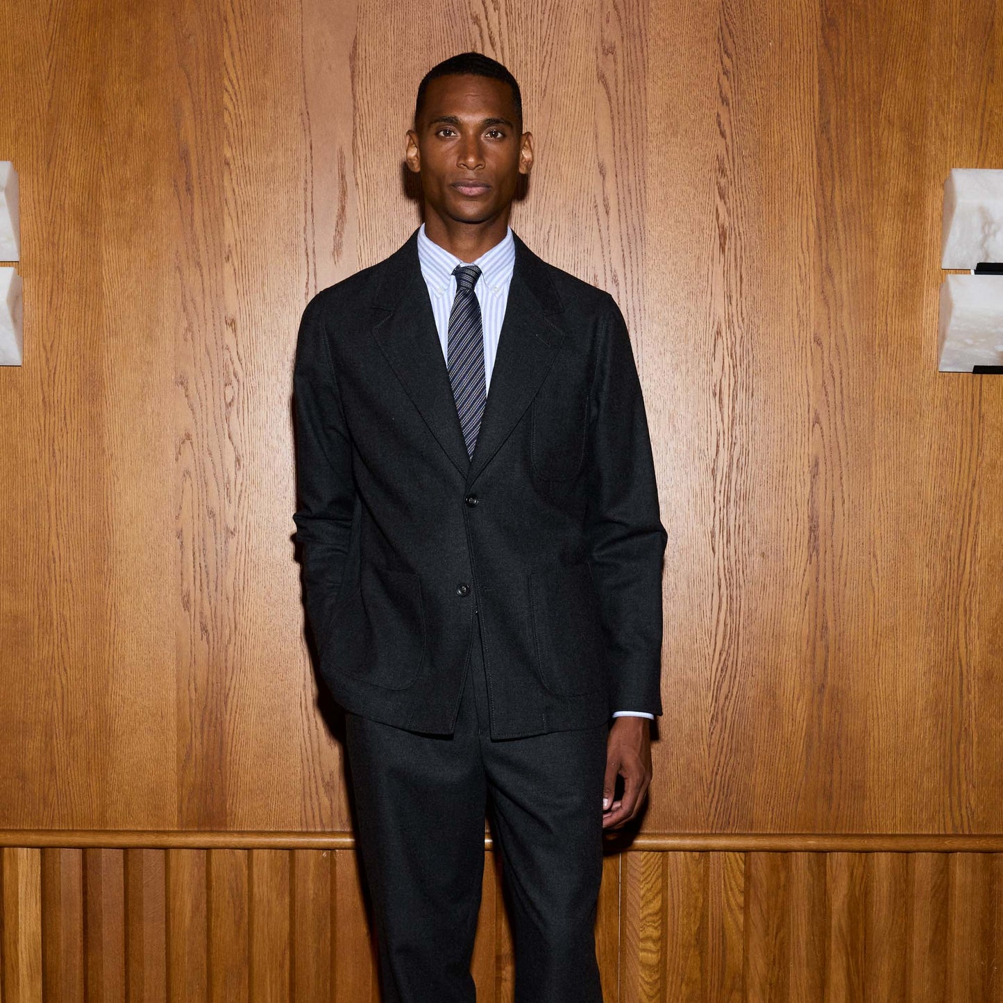 Veste tailleur déstructurée en flanelle de laine grise