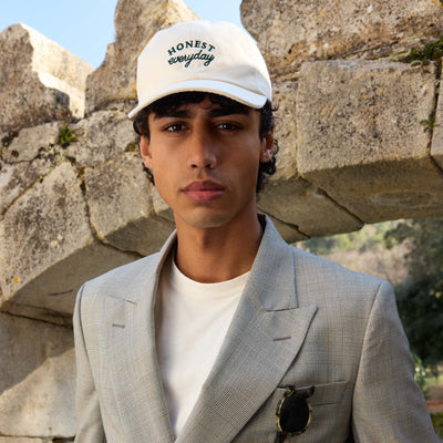 Casquette écrue brodée