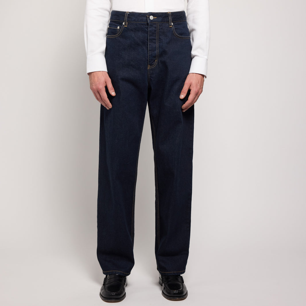 Jean selvedge droit brut en coton biologique italien