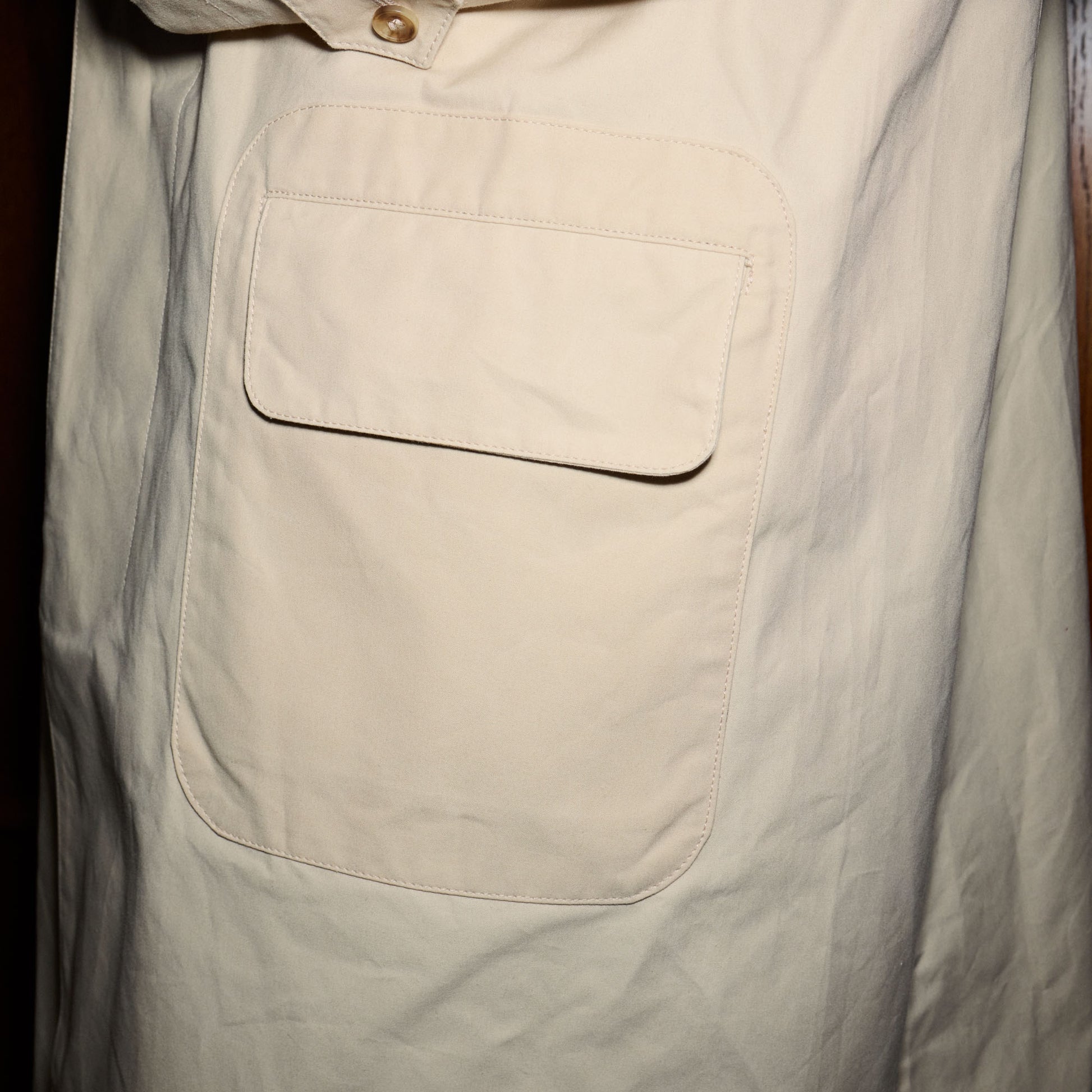 Balmacaan en coton ciré beige