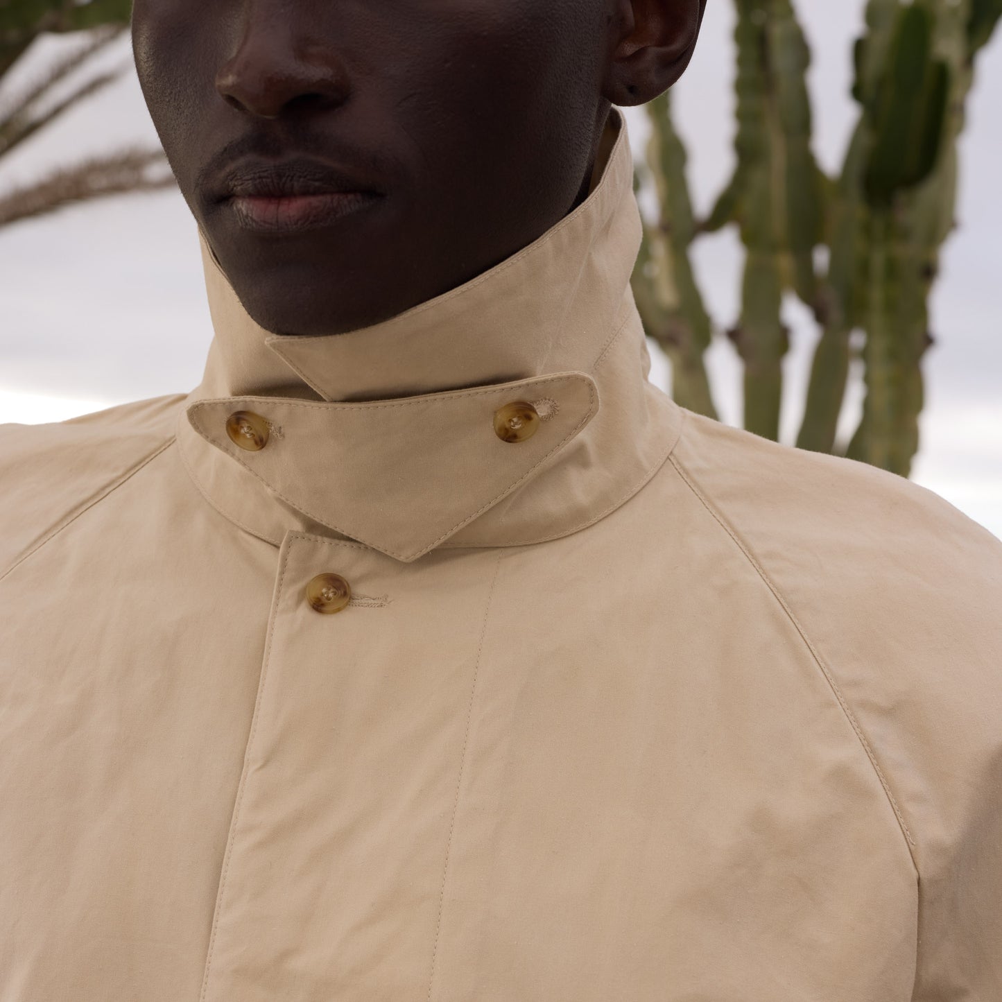 Manteau imperméable en coton cire beige