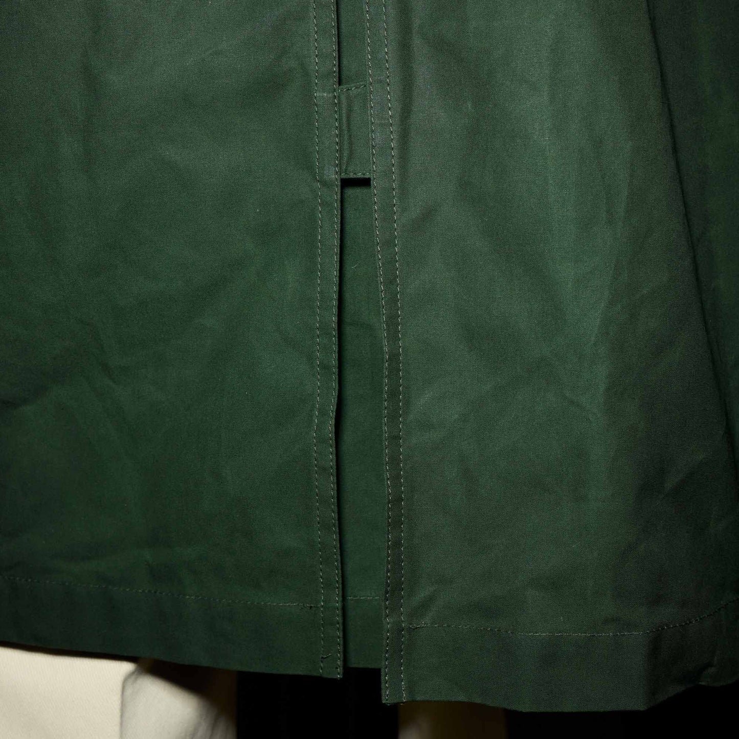 Balmacaan en coton ciré vert