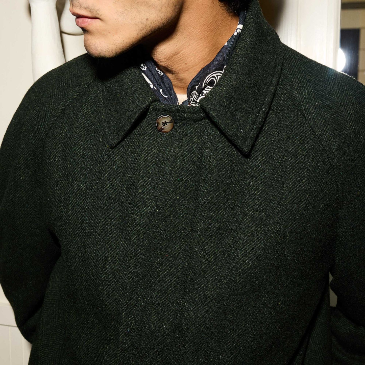 Manteau balmacaan en laine vierge vert chiné