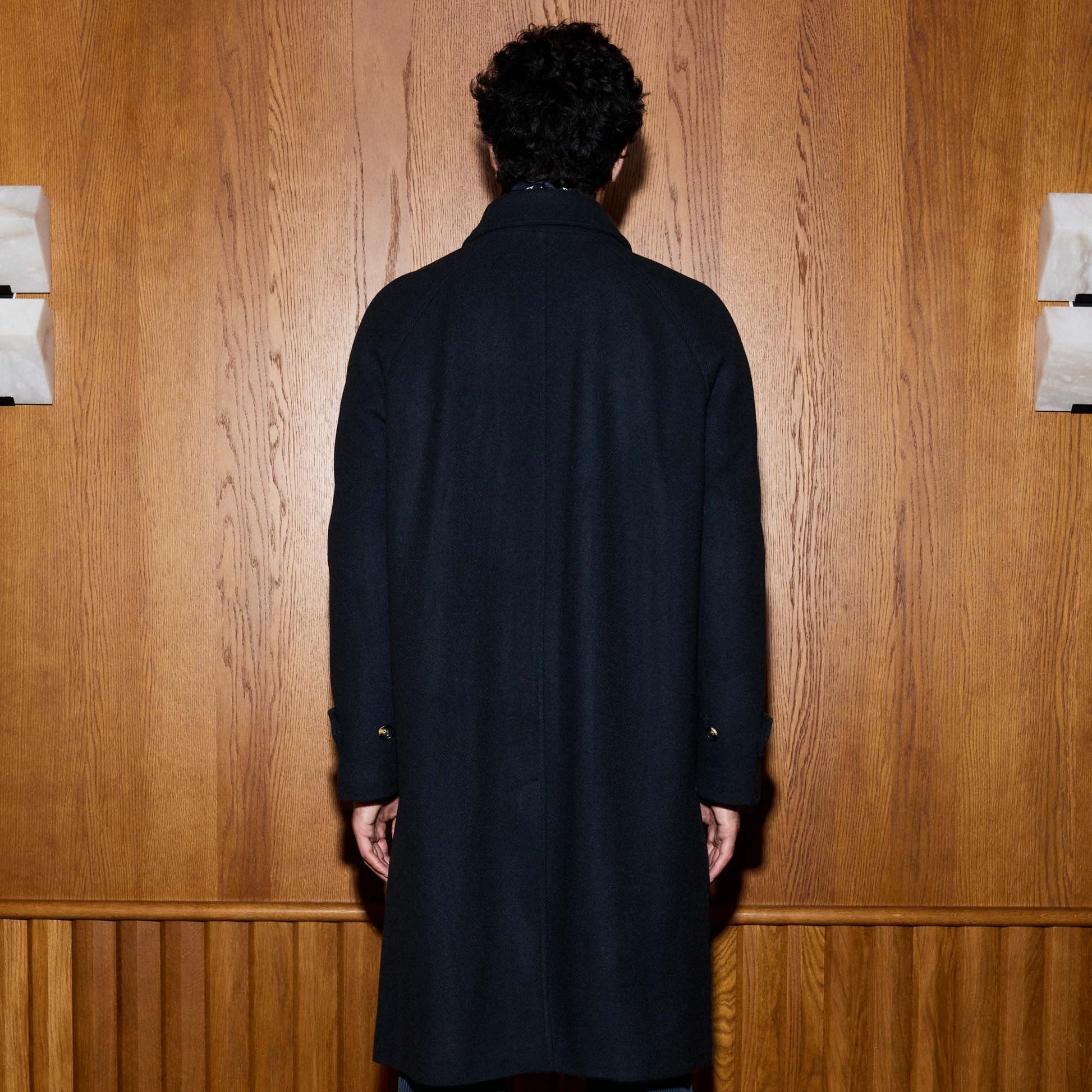 Manteau balmacaan en laine vierge bleu marine