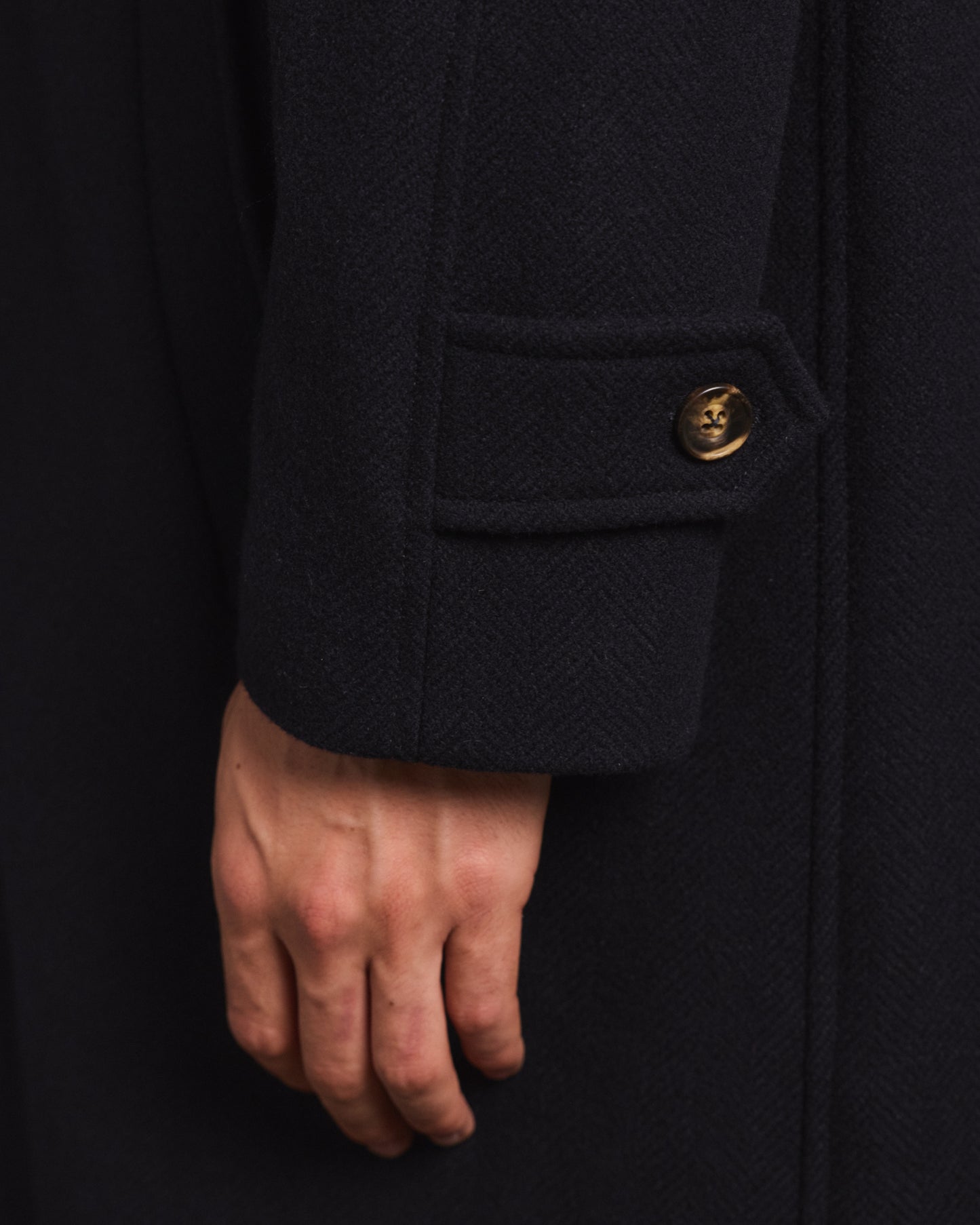Manteau Balmacaan en laine vierge chevrons marine