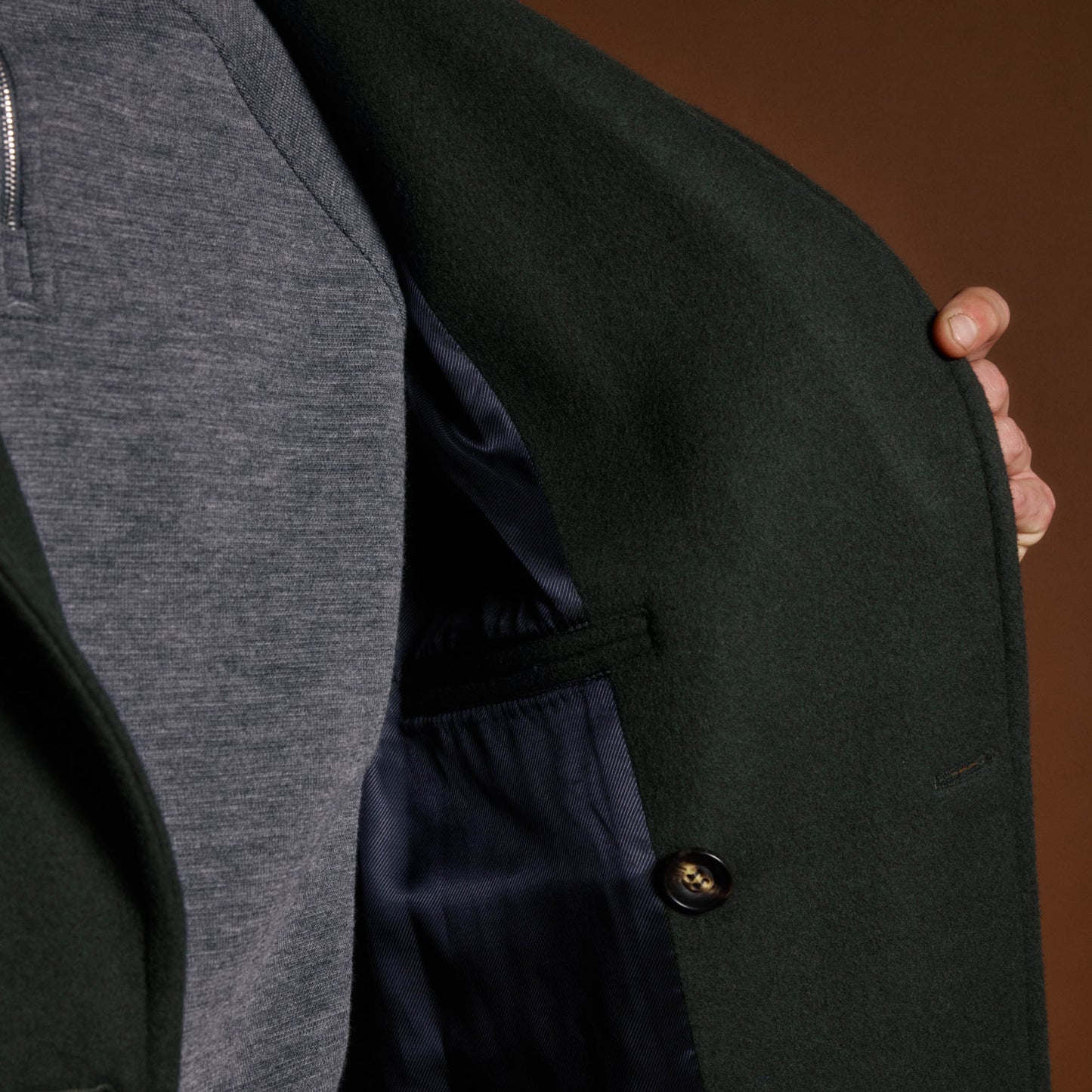 Double-breasted coat in green wool