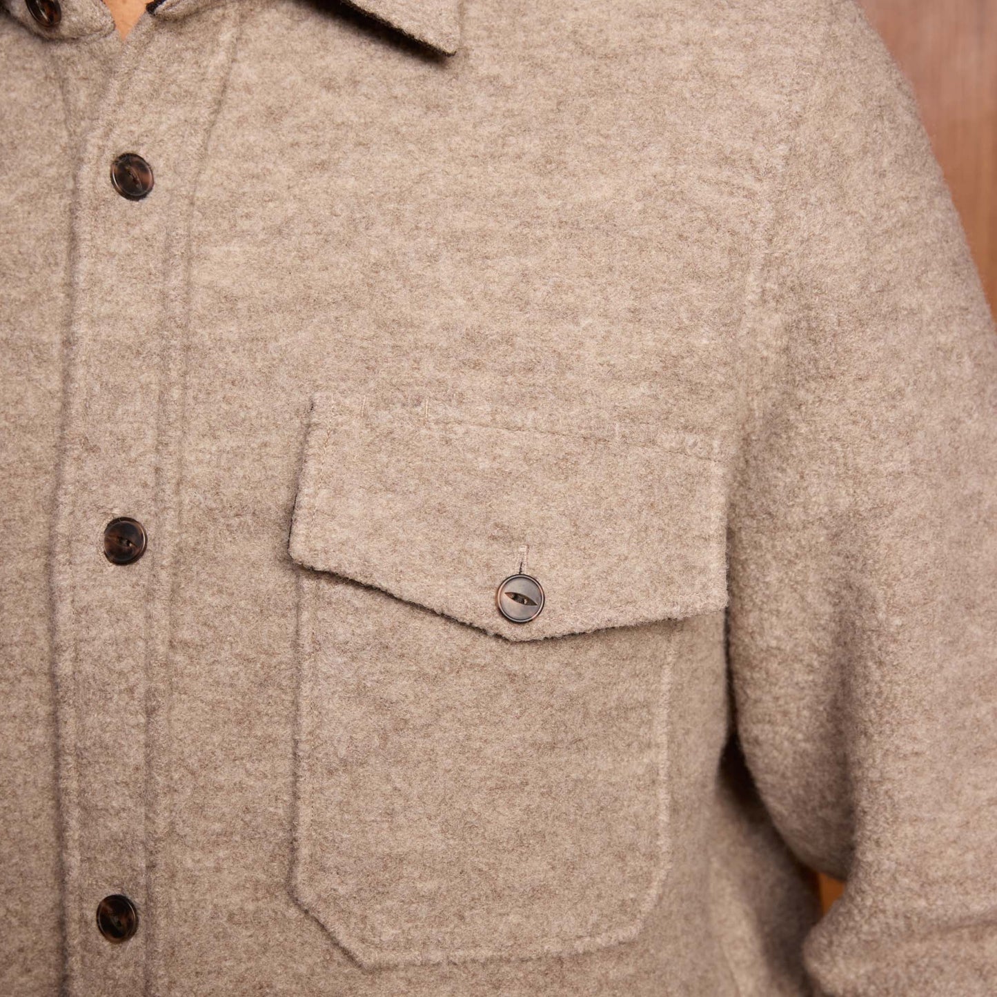 Surchemise en laine bouillie beige