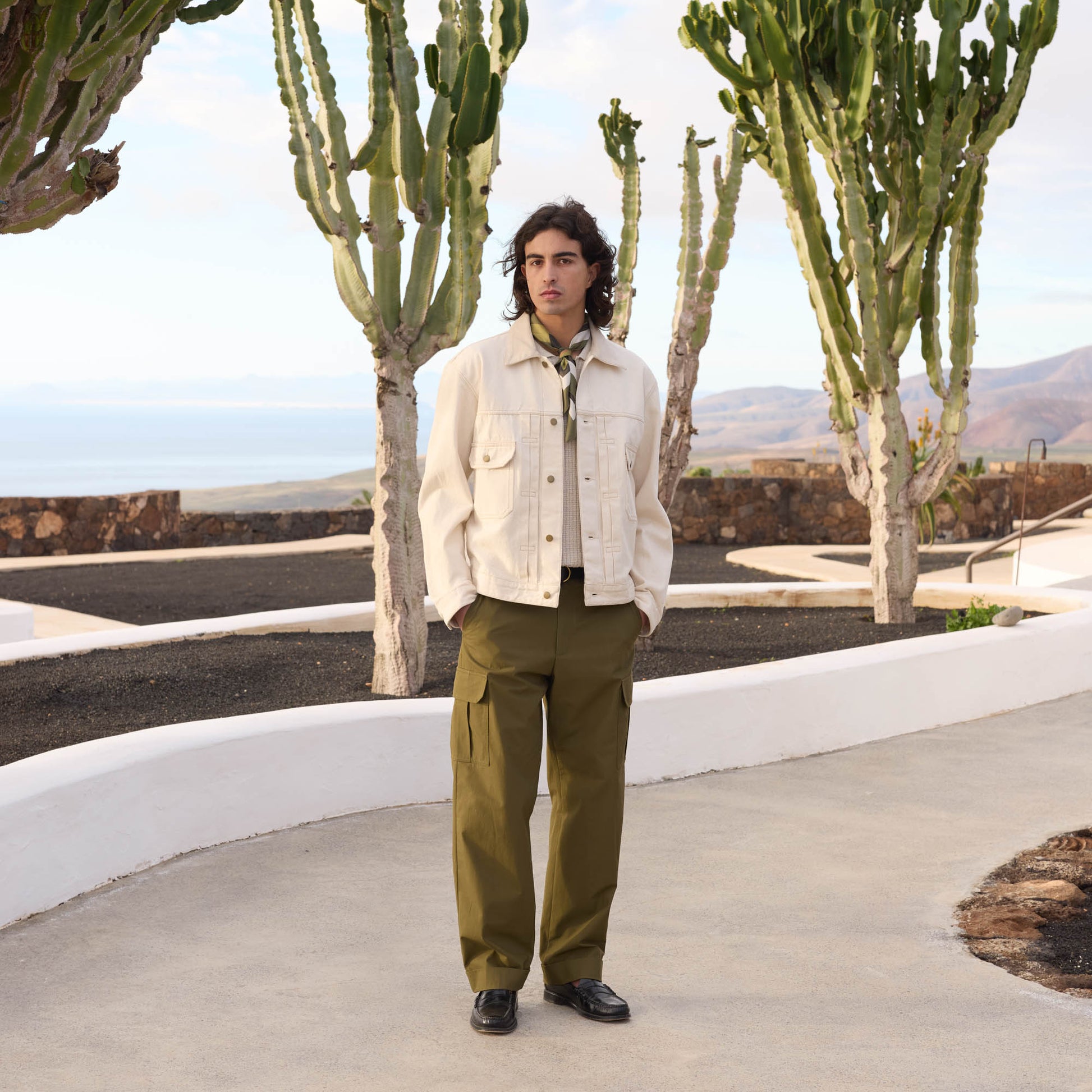 Veste en jean écru col velours