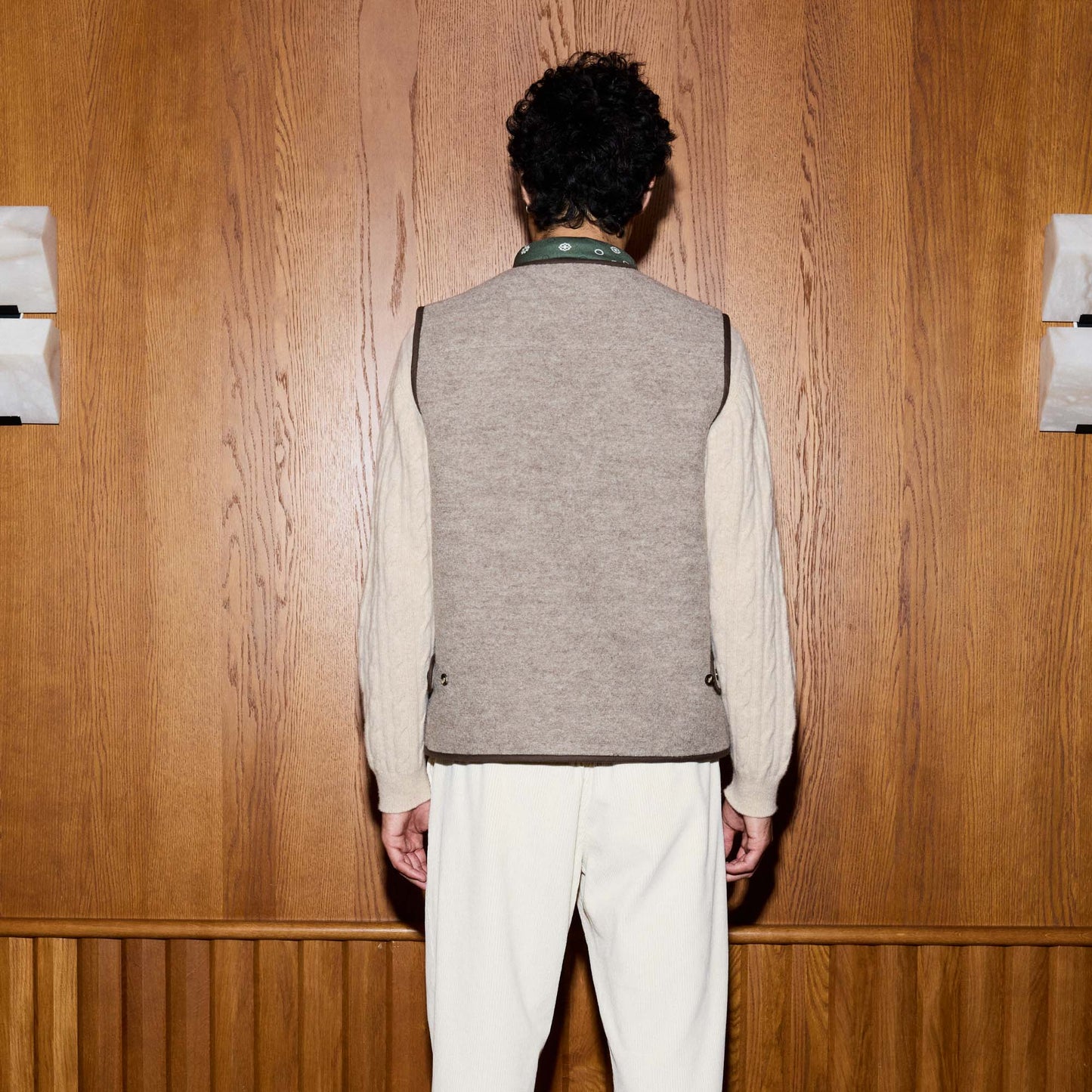 Gilet en laine vierge beige