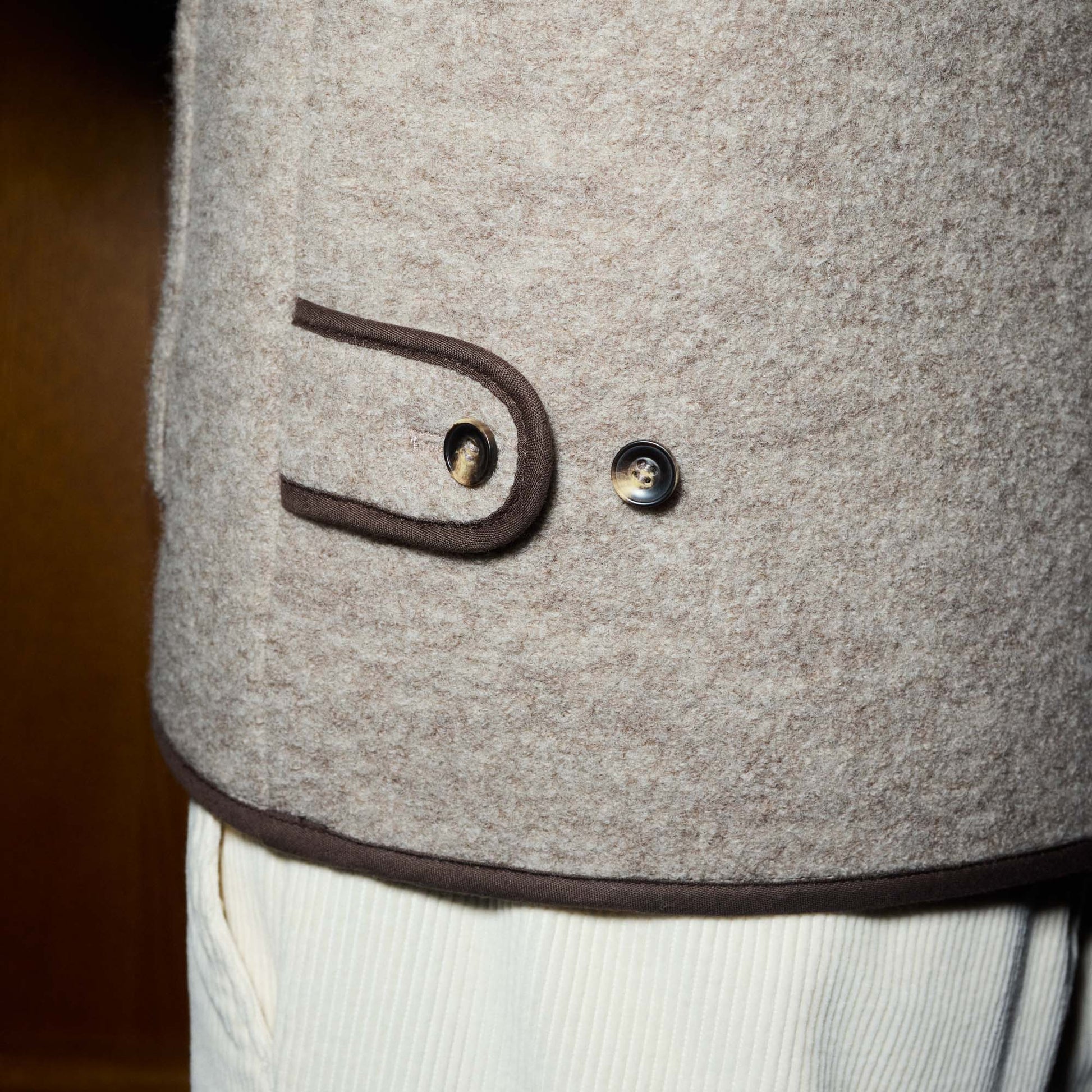 Gilet en laine vierge beige