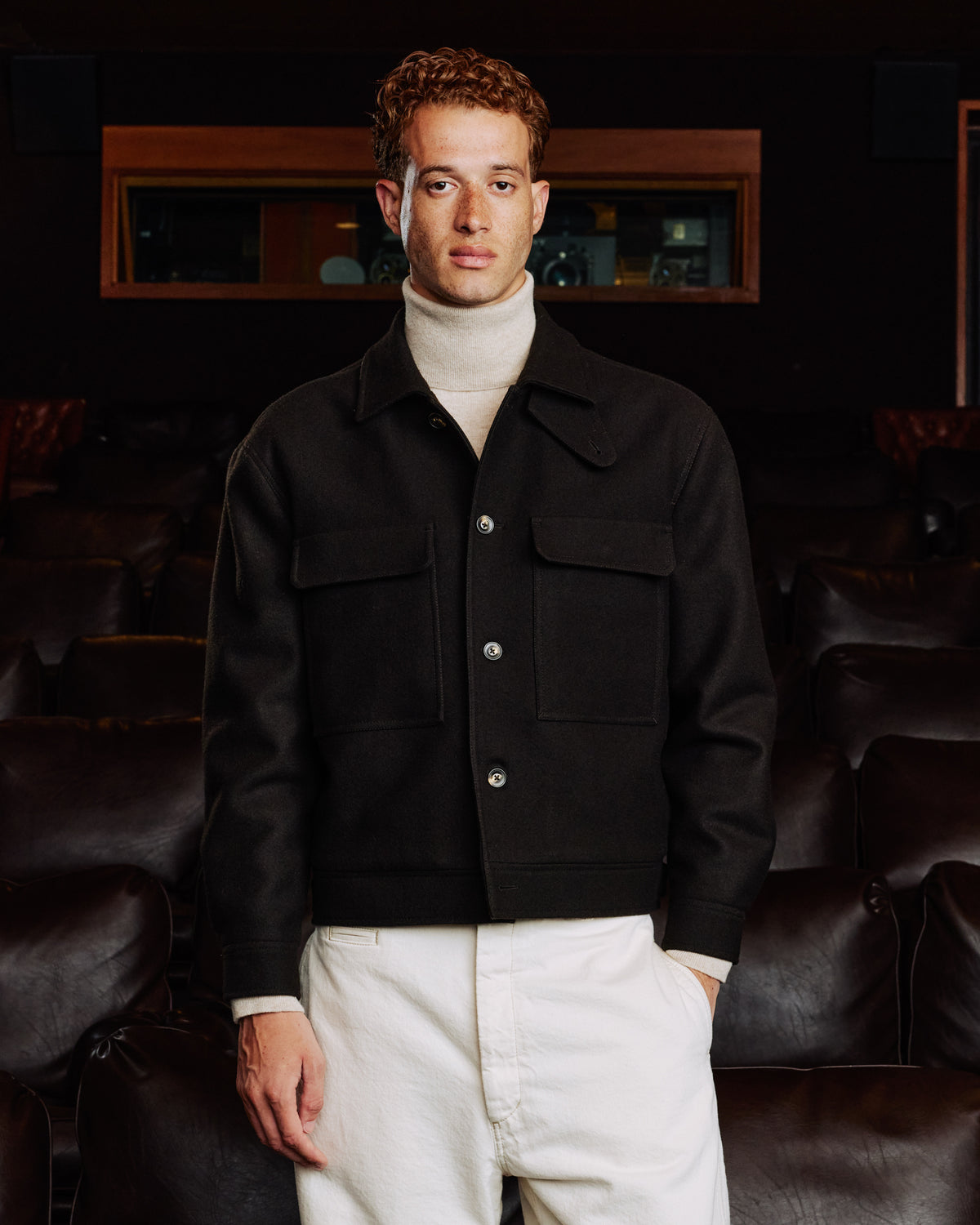 Braune Wolljacke
