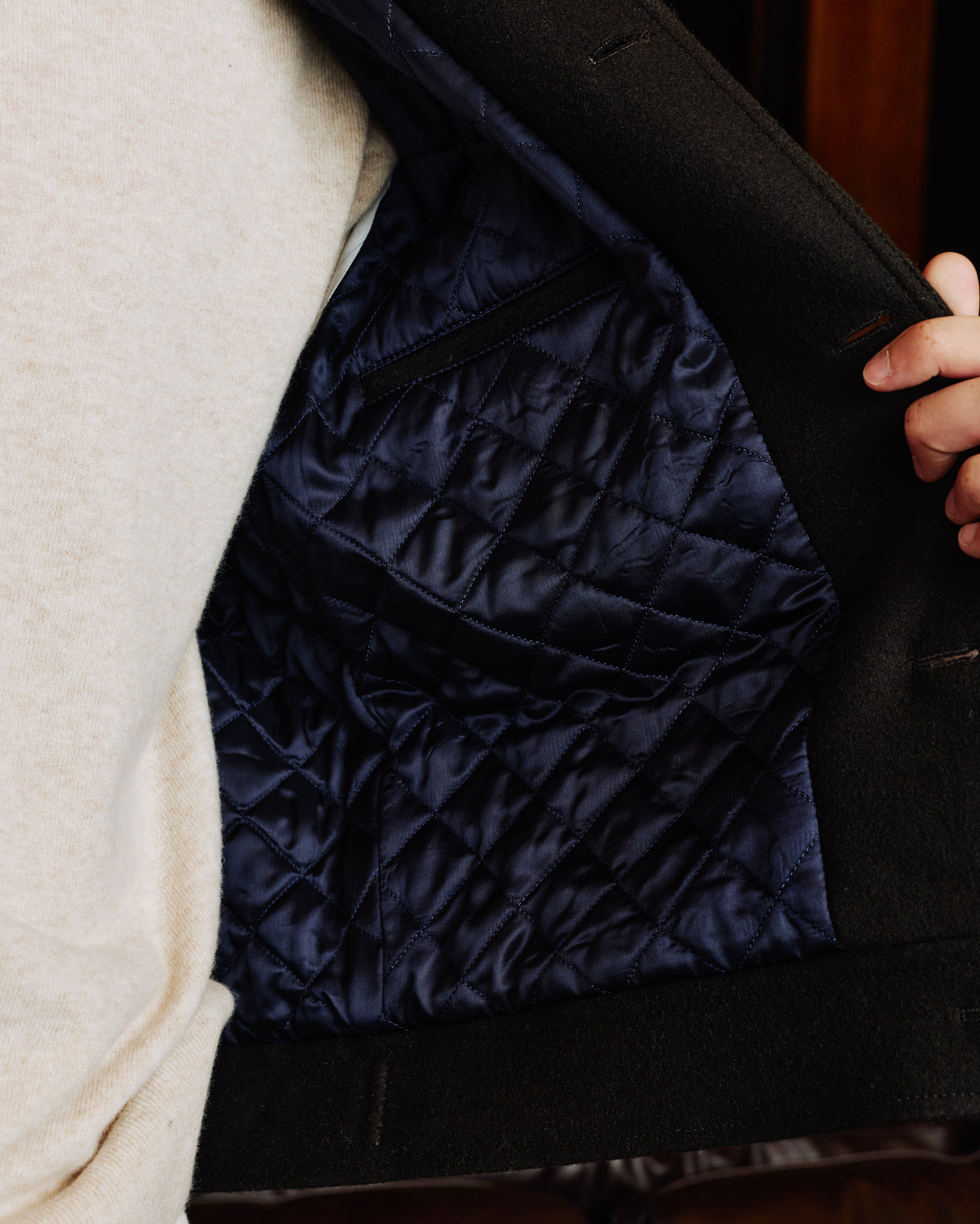 Braune Wolljacke