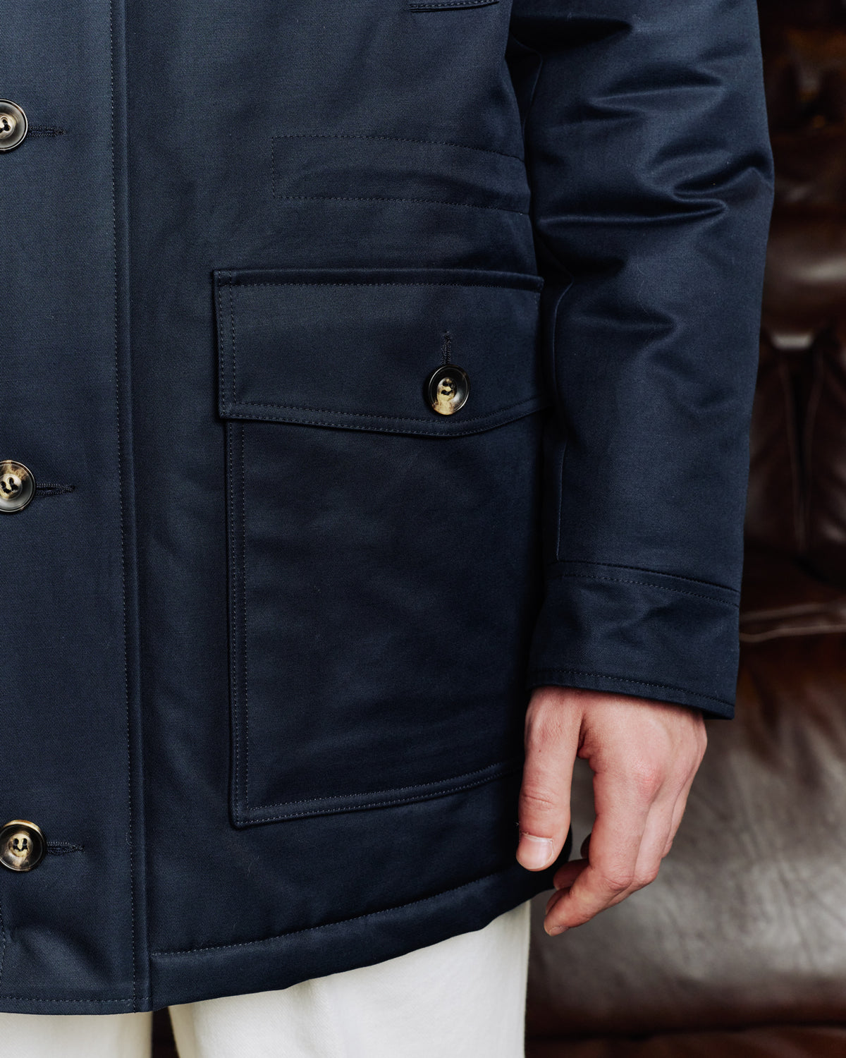 Marineblauer Parka aus 100% natürlicher Baumwolle