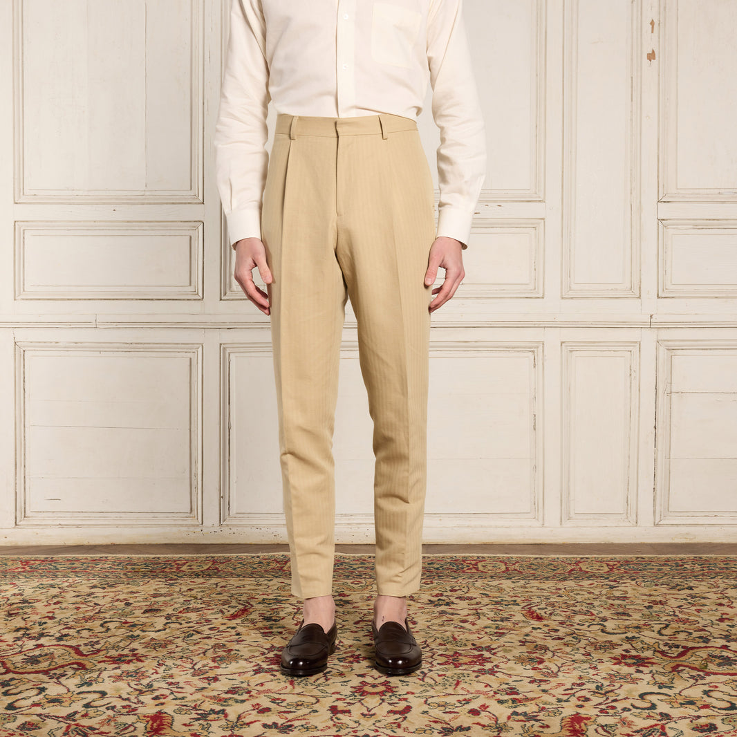 Beige cotton and linen pleated pants
