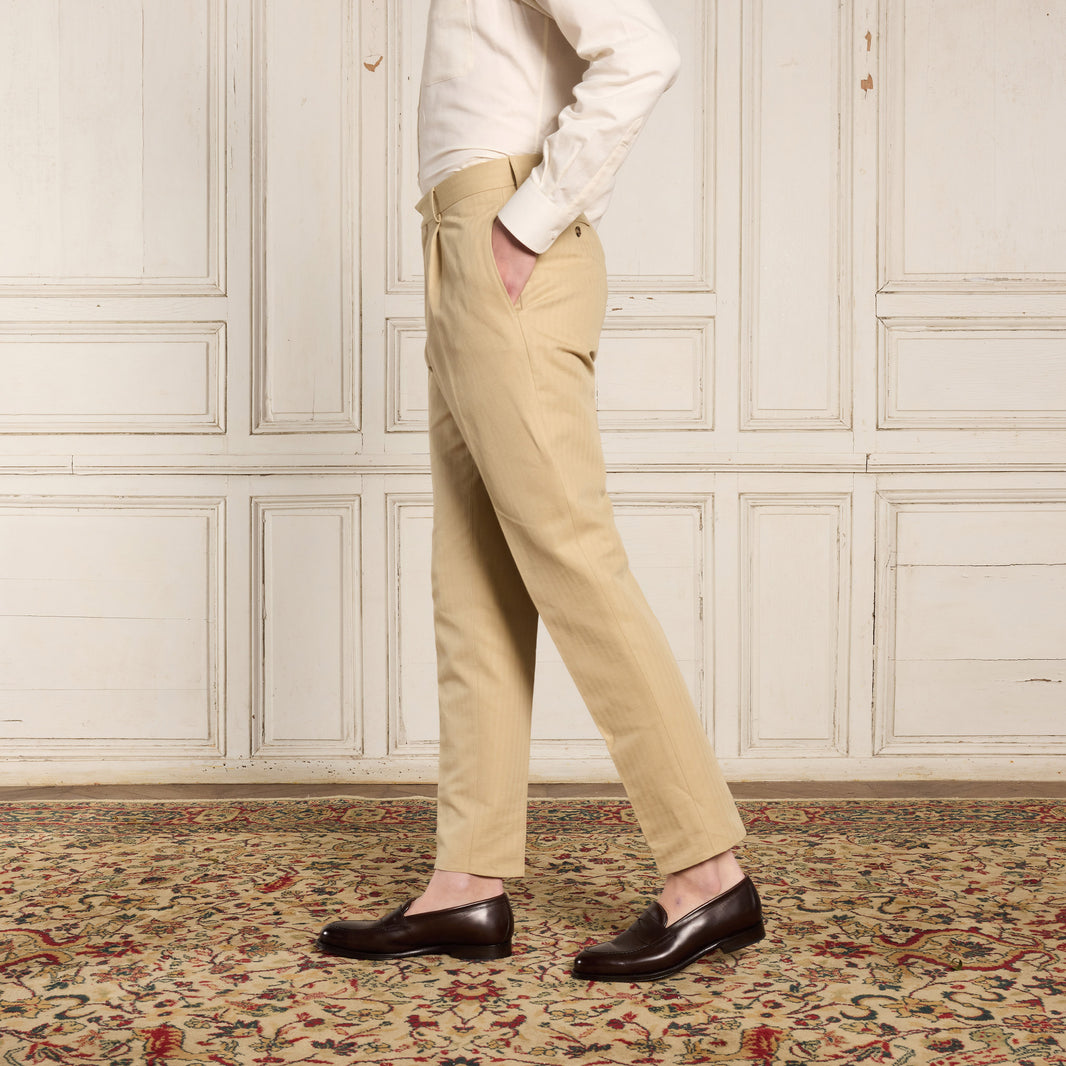 Beige cotton and linen pleated pants