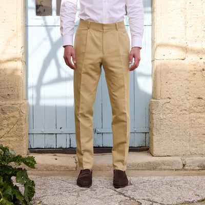 Beige cotton and linen pleated pants