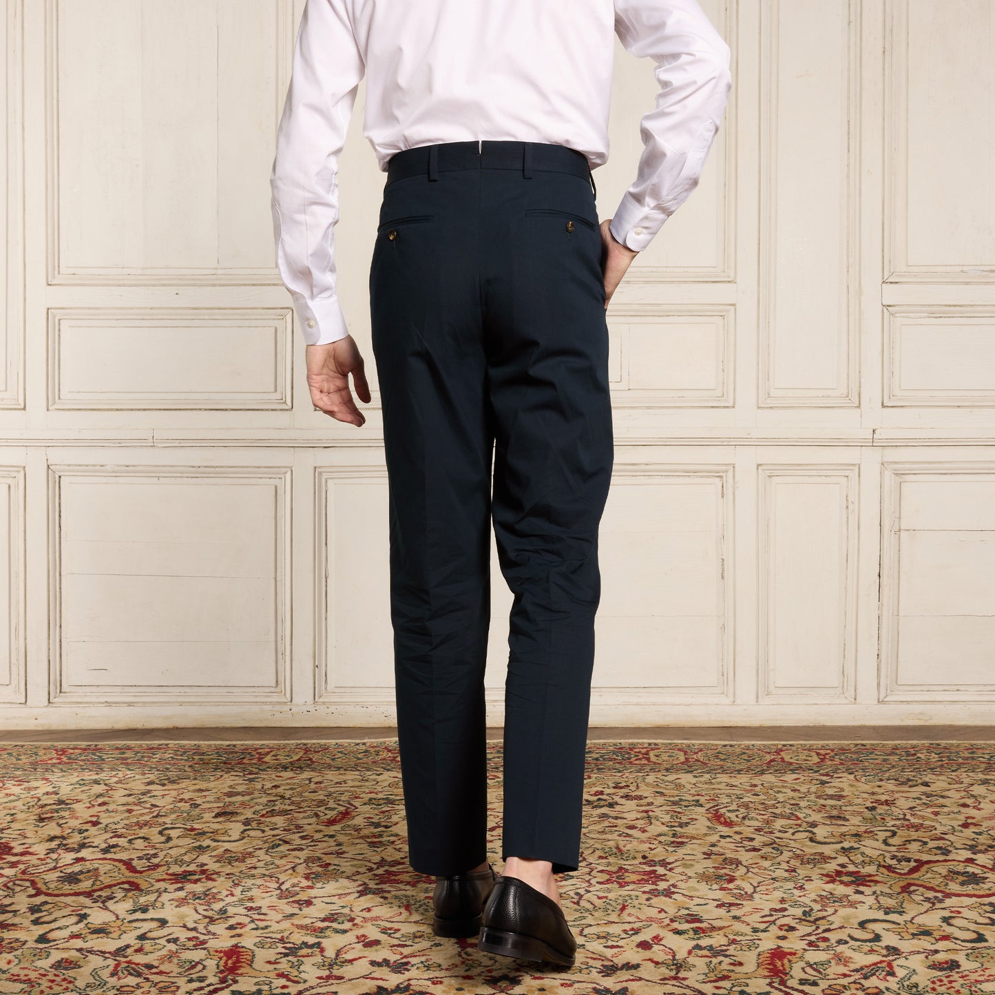 Pantalon à double plis en coton marine