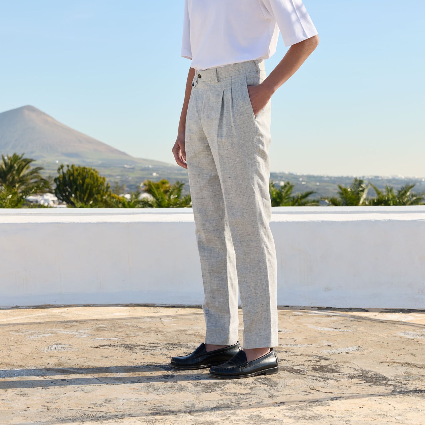 Double-pleated linen and cotton trousers with heathered micro-herringbone pattern